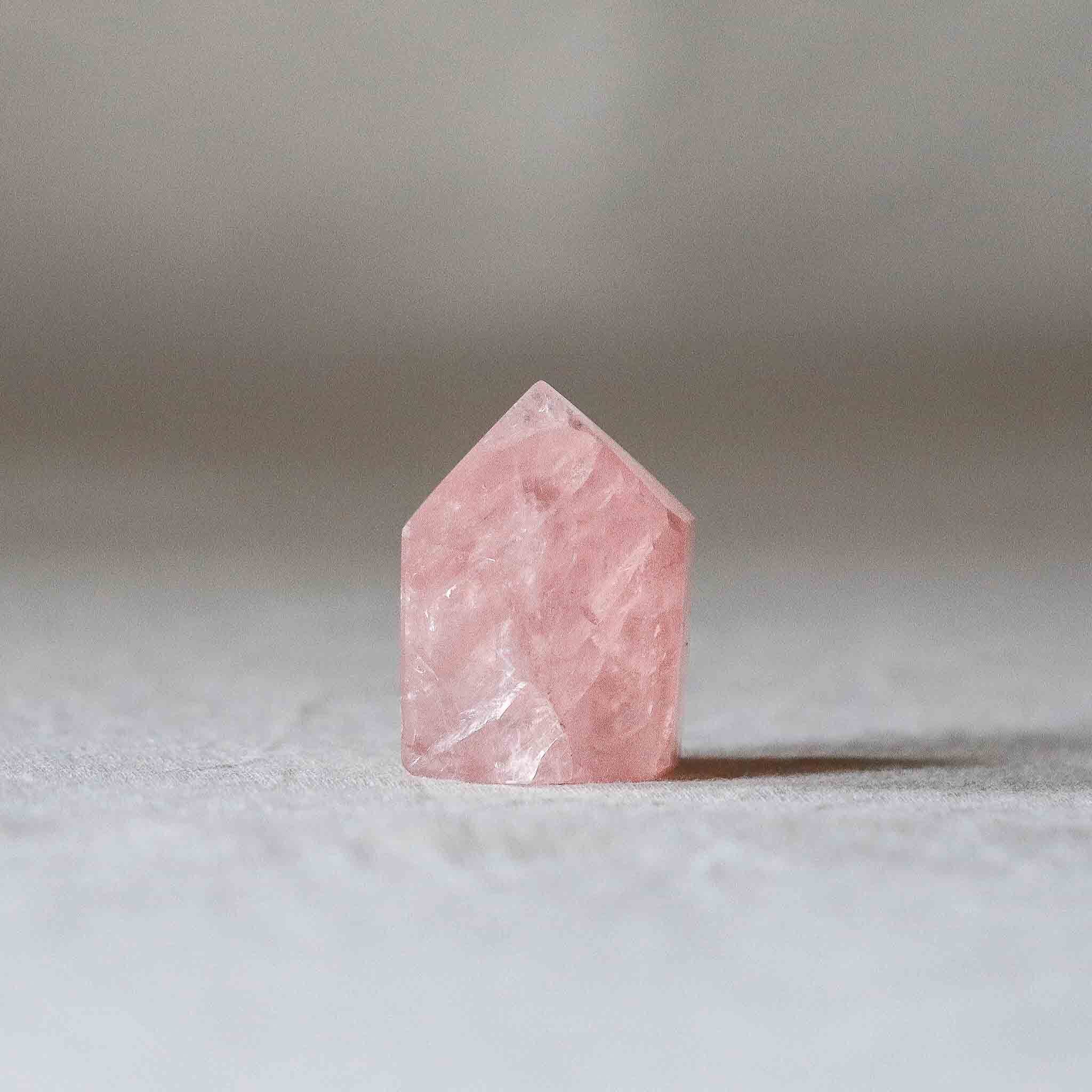 ローズクオーツ 706｜ポイント | SPUNKY & COCO｜インテリア鉱物