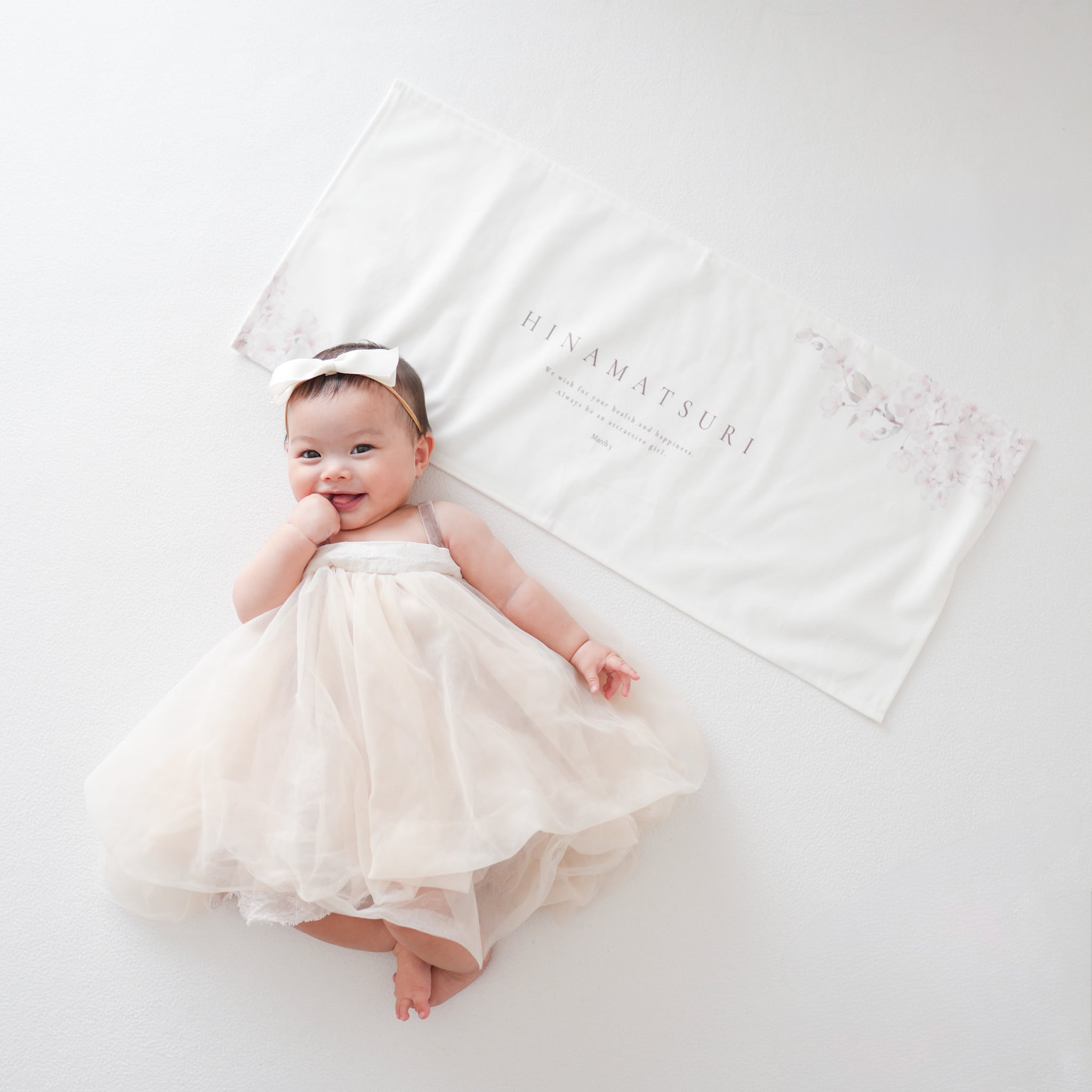 T016 【 Hinamatsuri Tapestry Type-B 】ひなまつりタペストリー 桜