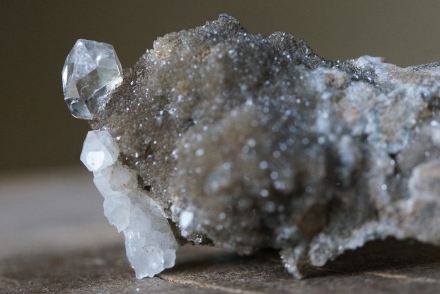 ハーキマーダイヤモンド 2　Herkimer Diamond