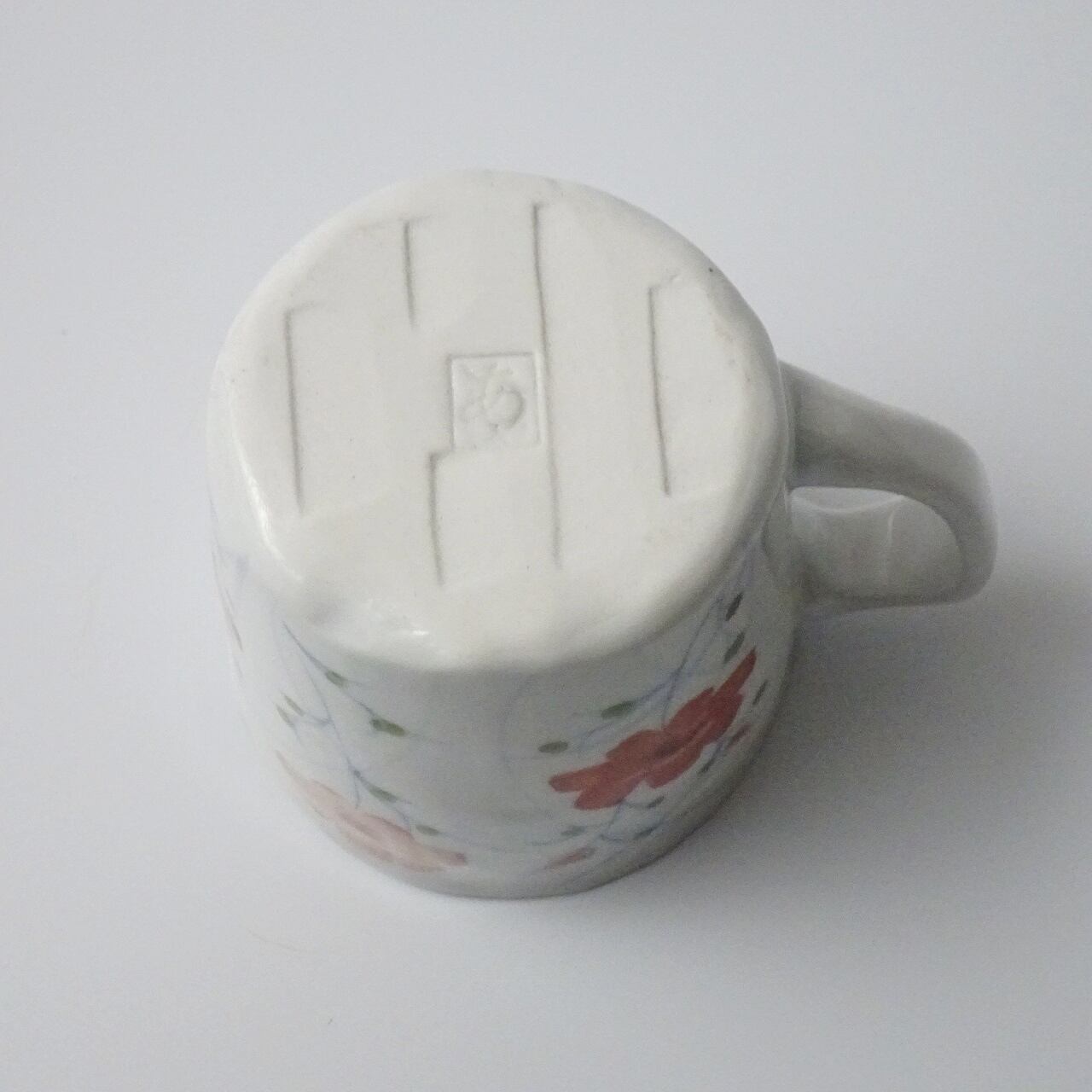 コスモス 手びねりマグカップ（赤）1ヶ入化粧箱 | 有田焼 かどすみ商店