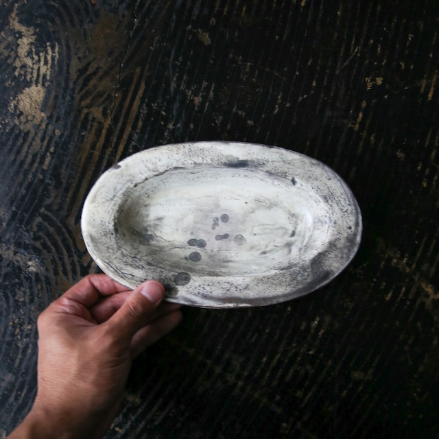 Uglyduckly - "Muddy" Platter Oval plain - medium (made in Germany)