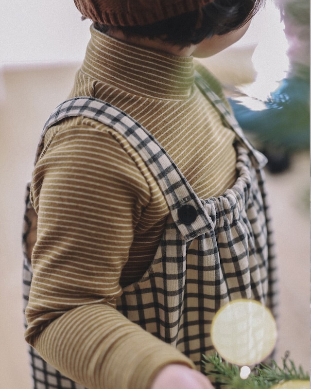 予約⌇onu/ Soft stripe half turtleneck