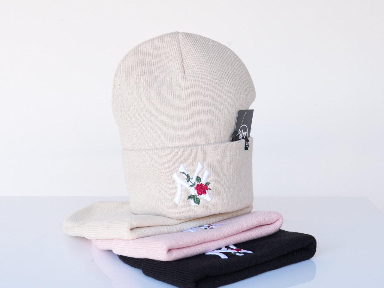 Yankees'47 ニューヨーク ヤンキース CUFF KNIT Thorn ブラック butterfly