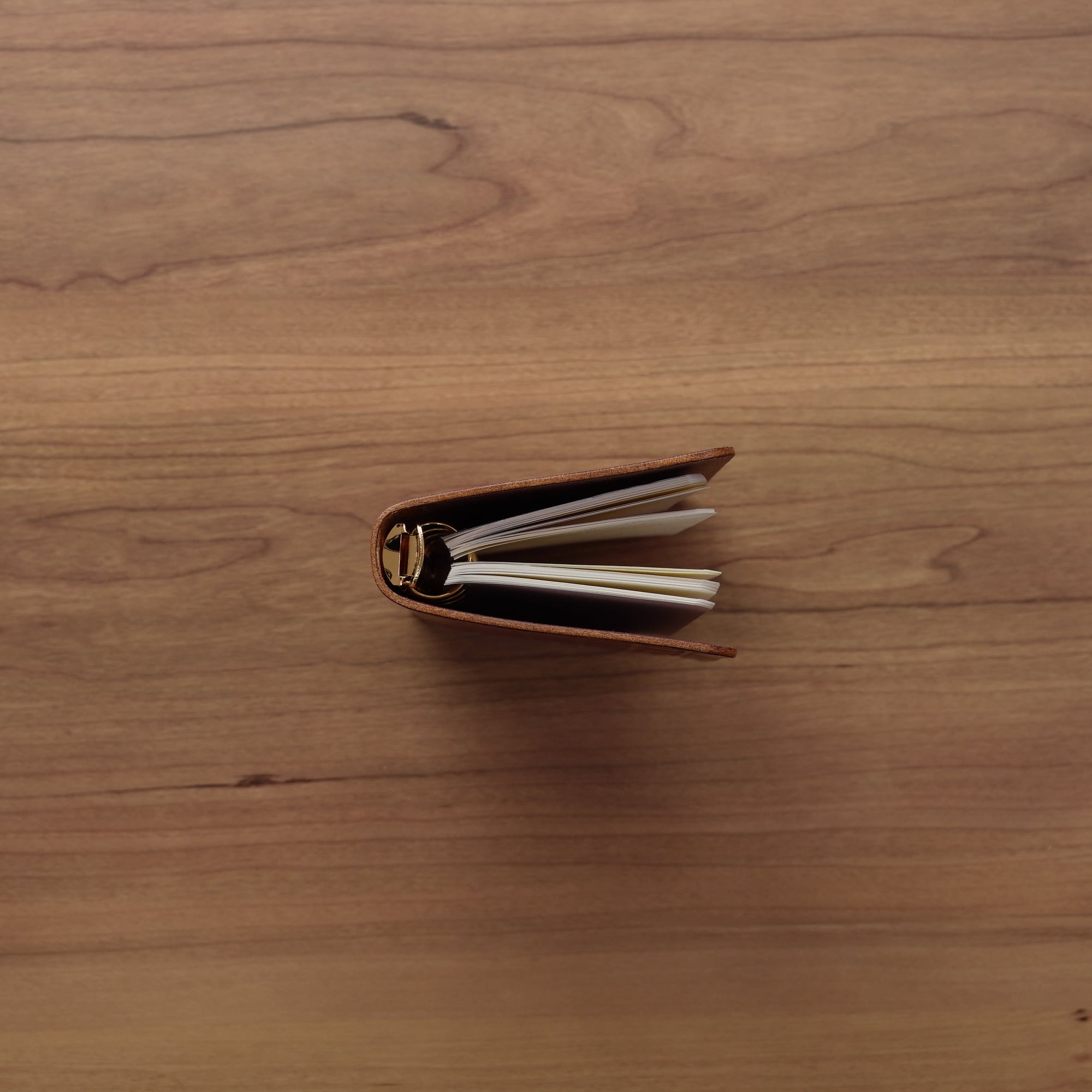 かじられちゃったチョコ×M5手帳カバー(マイクロ5/ミニ5穴) | Pay ID