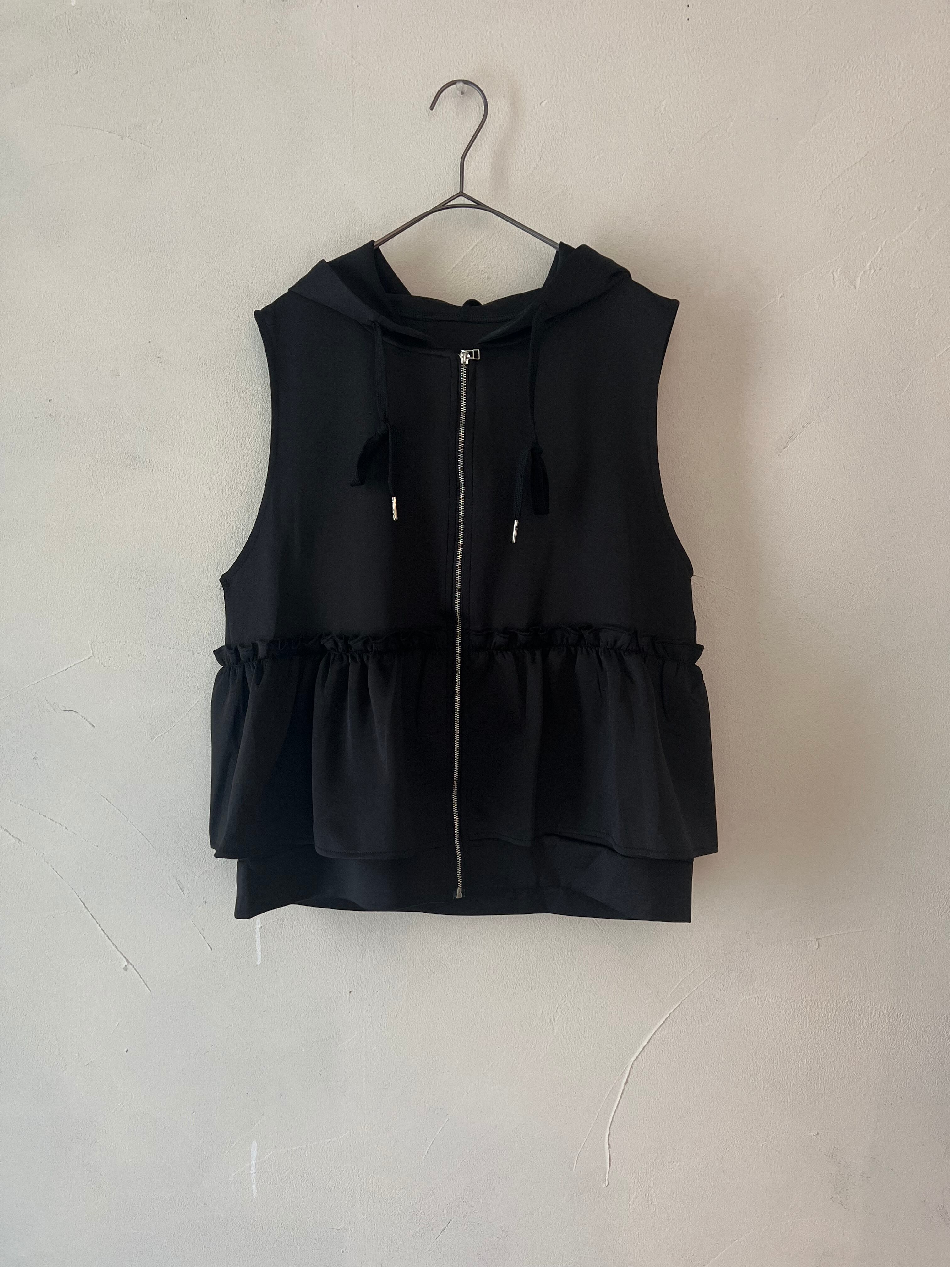 【SELECT】フリル付きジップアップフードベスト