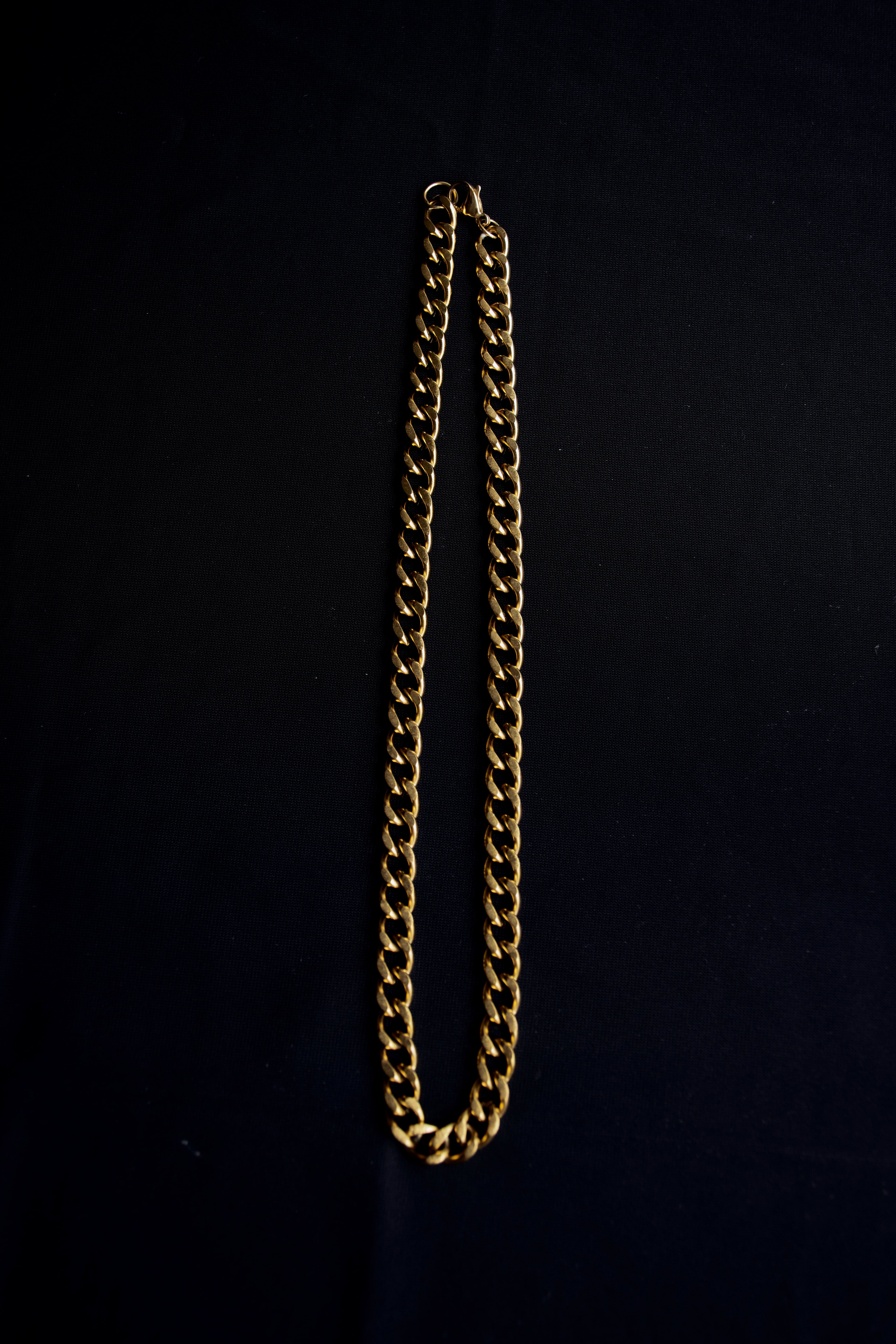 Masato Inoue / Gold Cross Necklace | Pay ID