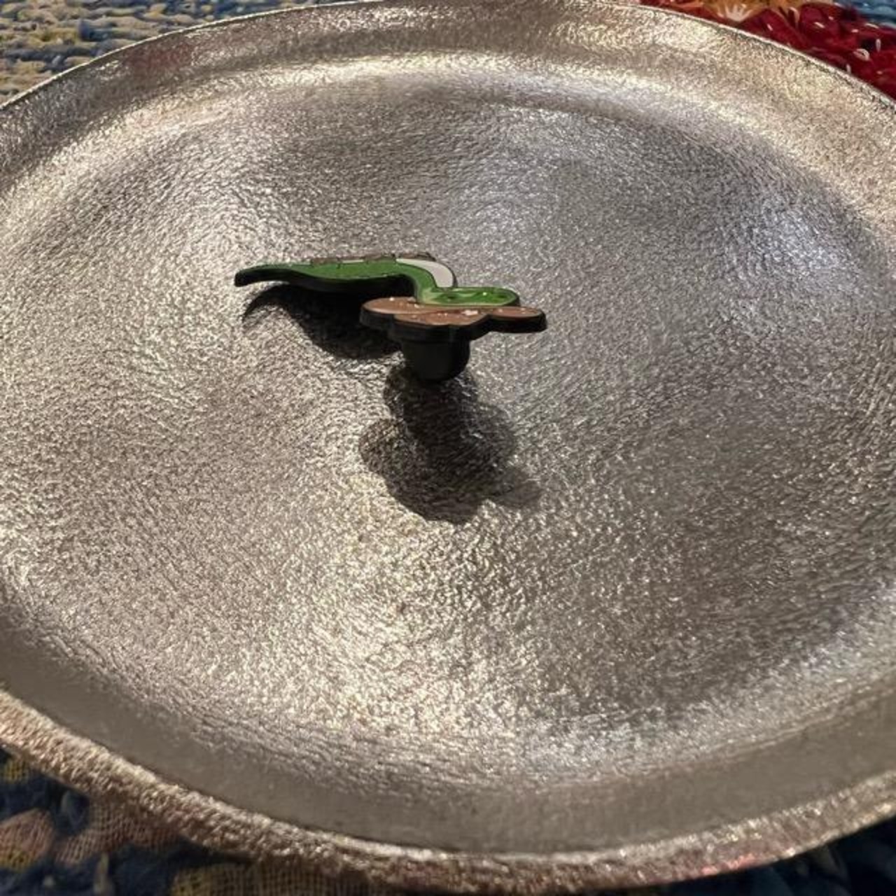 TOPANGA Jewelry pin brooch　Cowboy Dinosaur　カウボーイダイナソー　恐竜 ピンブローチ　　プレゼント　ギフト　