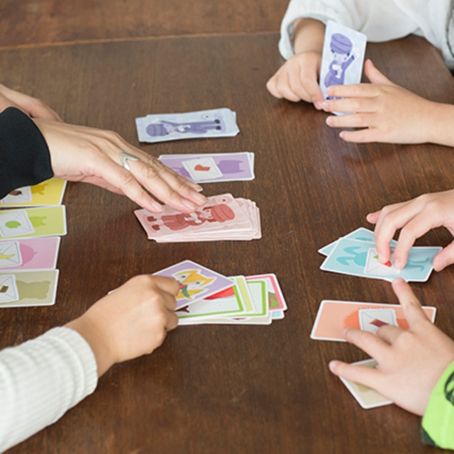 はじめてあそぶカードゲーム「レターズ」