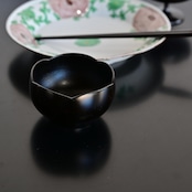 村田菜穂美『楕円リム盛皿 ラナンキュラス ピンク』2104130001666/