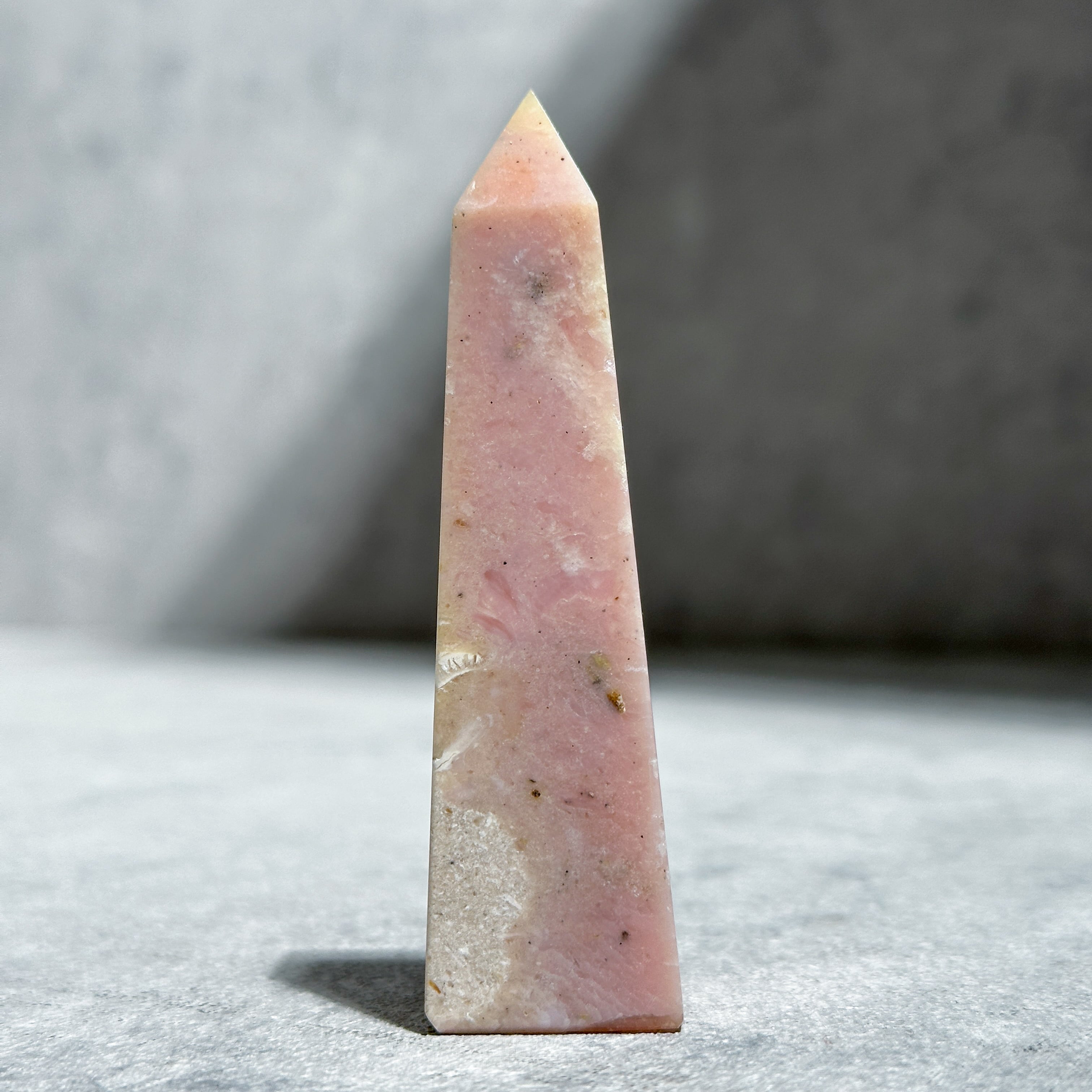商談中♡♡ピンクオパール カービング天使の置物 ピンクオパール タワー45♡Pink Opal♡天然石・鉱物・パワーストーン