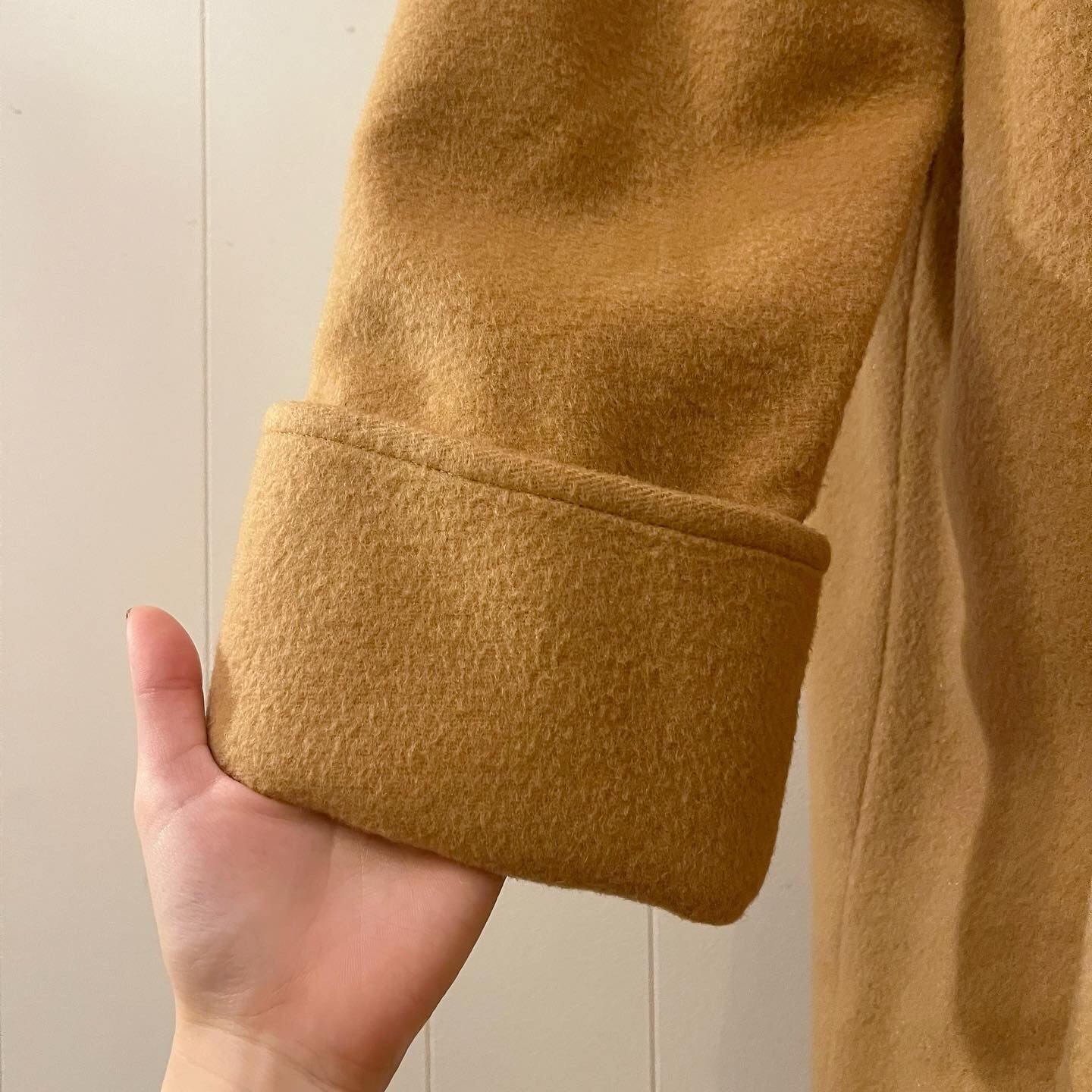 / camel beige raglan long coat