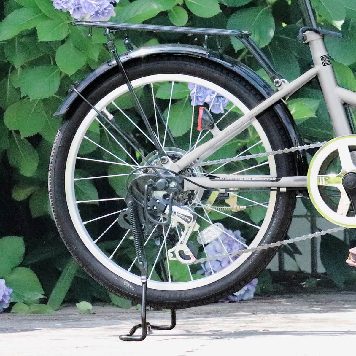 20インチ 中古自転車 子乗せ チャイルドシート取り付け可能 リアカゴ