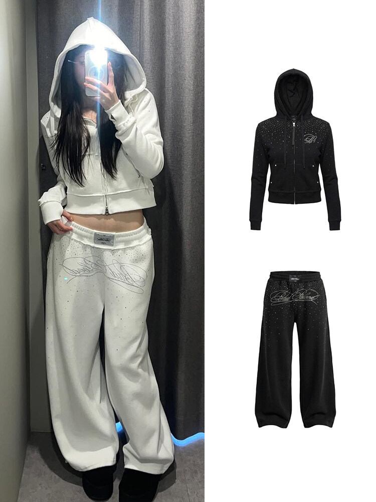 【CODONA SELECT】ラインストーン × クロップド丈 ジップアップスウェットセットアップ