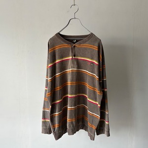 -munsher- border henry neck velours pullover