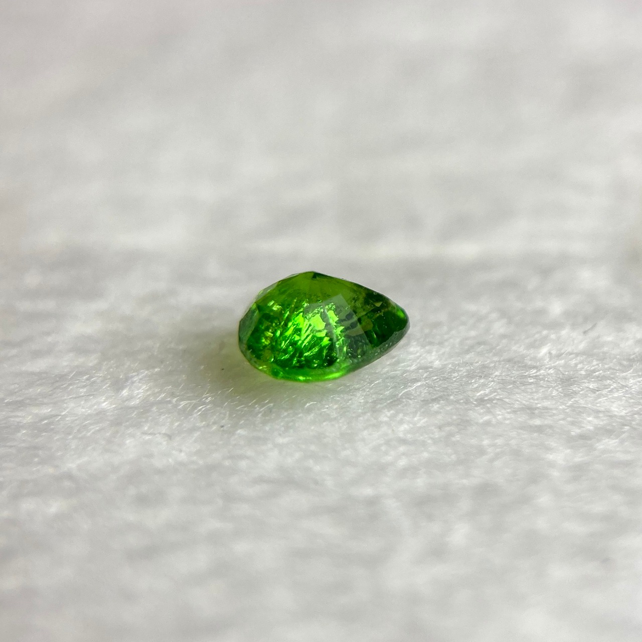デマントイドガーネット 0.367ct グリーン 簡易ソーティング付き No.126