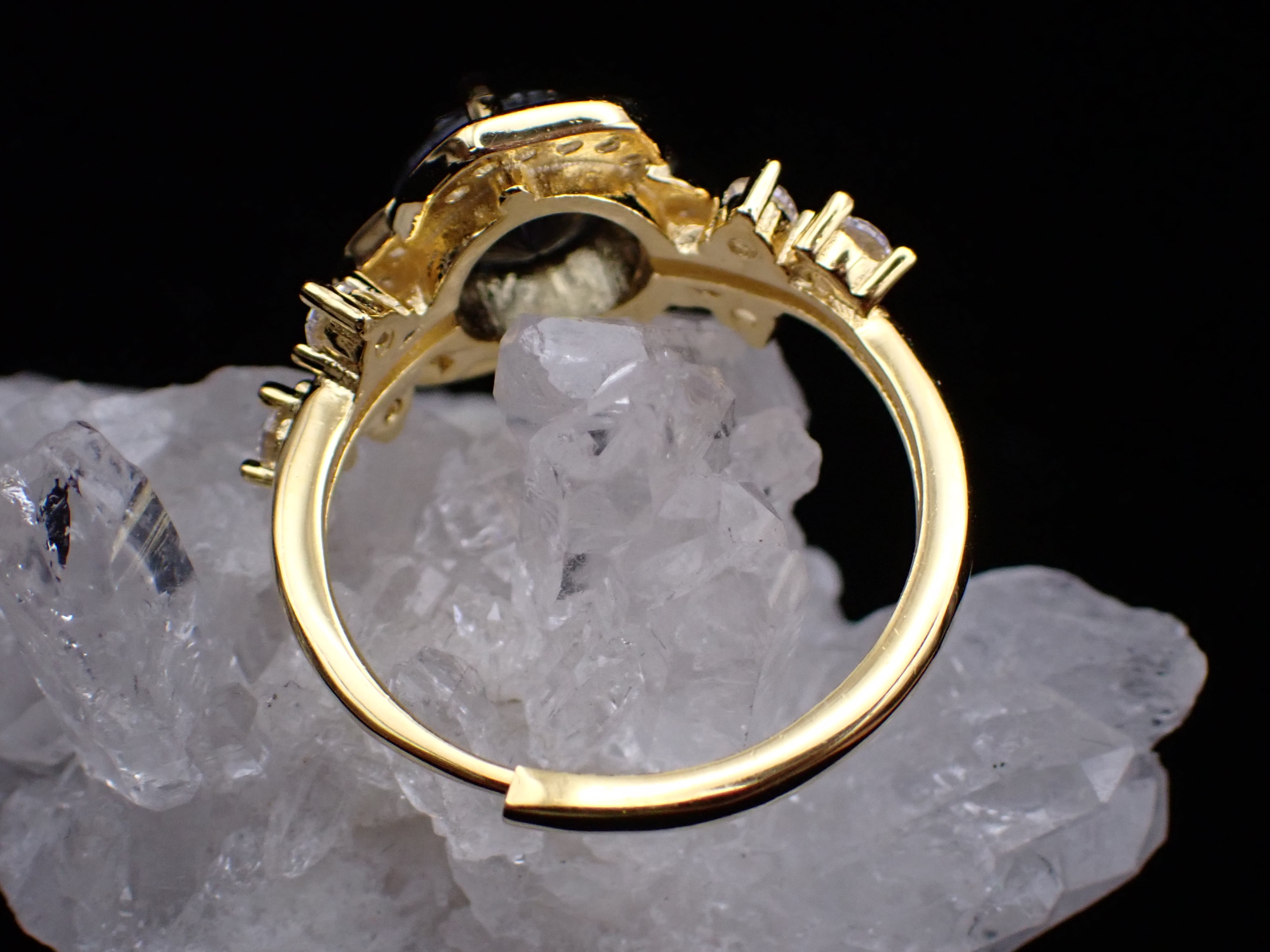 薔薇ring ✴︎ 花火カット×クリアブラック フリーサイズリング