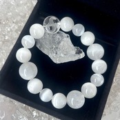 白蛇とセレナイト(約15cm)