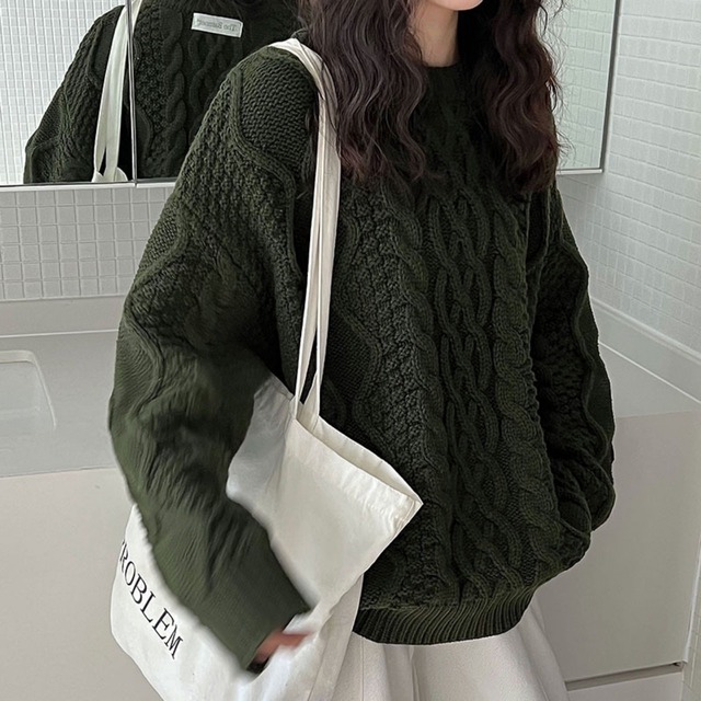 ボリュームケーブルニットプルオーバー　A01956