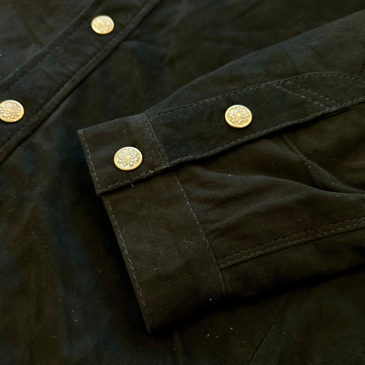 ナスングワム【Nasngwam】Bright Swede Jacket (black) - 3