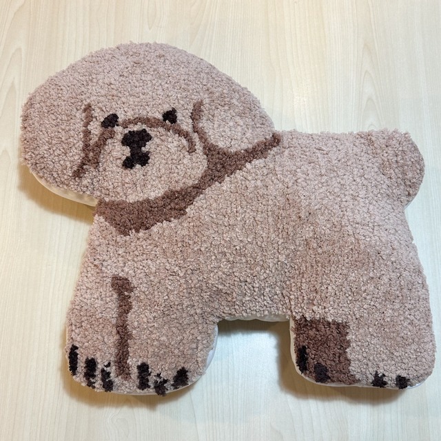 アニマルクッション　トイプードル