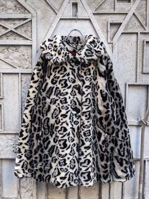"LEOPARD" fake fur jacket