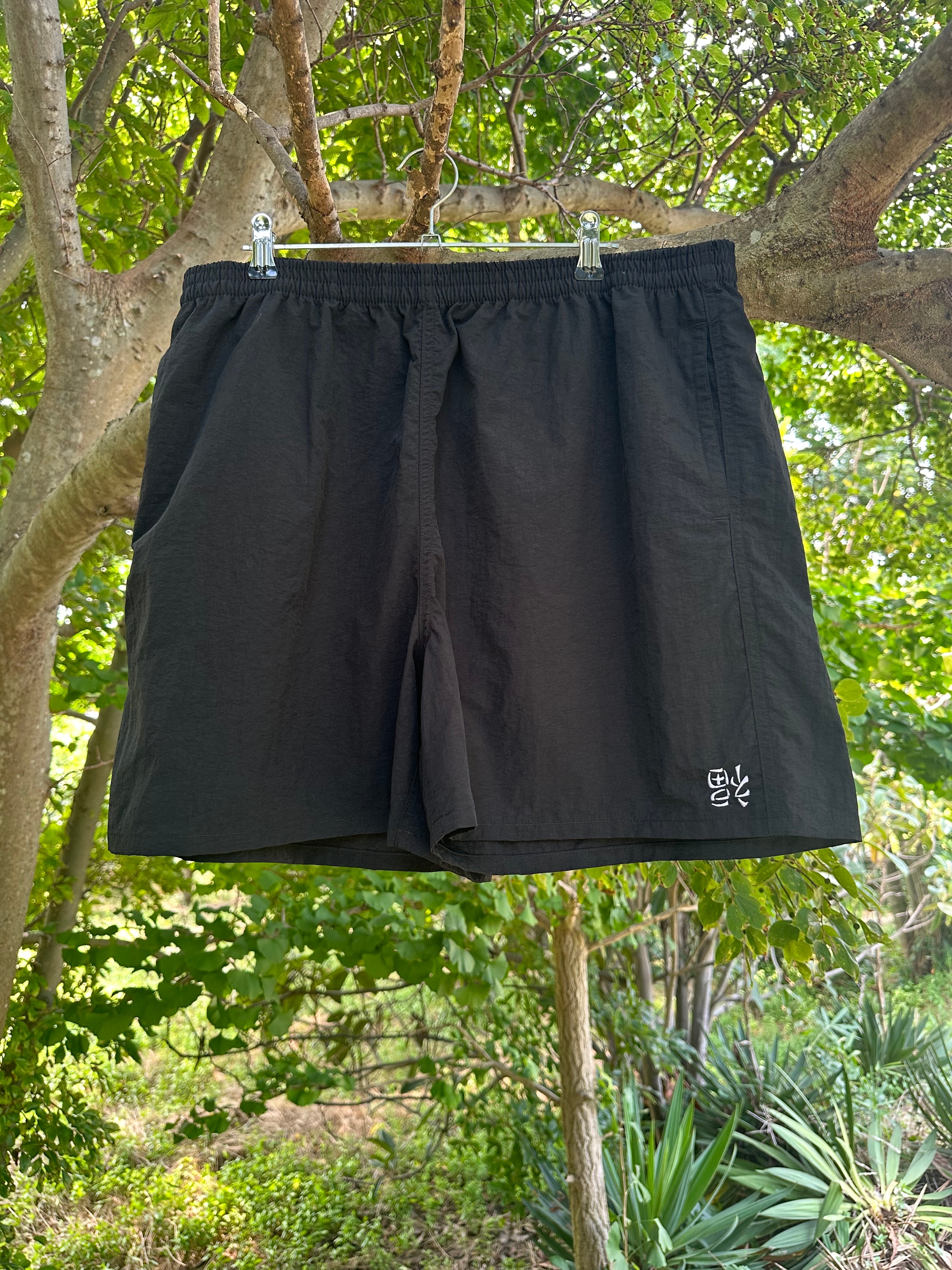 福 NYLON SHORT PANTS
