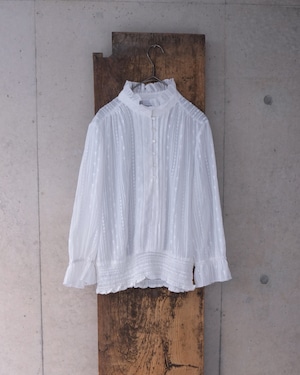 sankaku blouse.