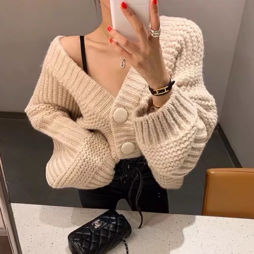 ニットカーディガン レディース カーディガン ニット セーター 羽織 トップス Vネック フロントボタン ゆったり ルーズシルエット ボリューム袖 カジュアル お出かけ おしゃれ 長袖 ファッション