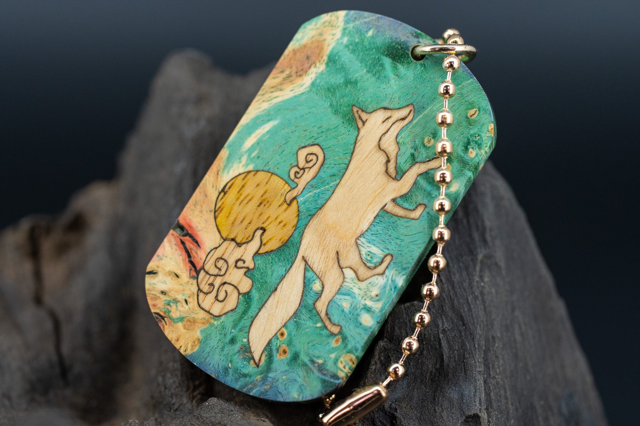 【カナダの象徴】ハードメープル瘤 スタビライズウッド ドッグタグ 象嵌 十五夜きつね