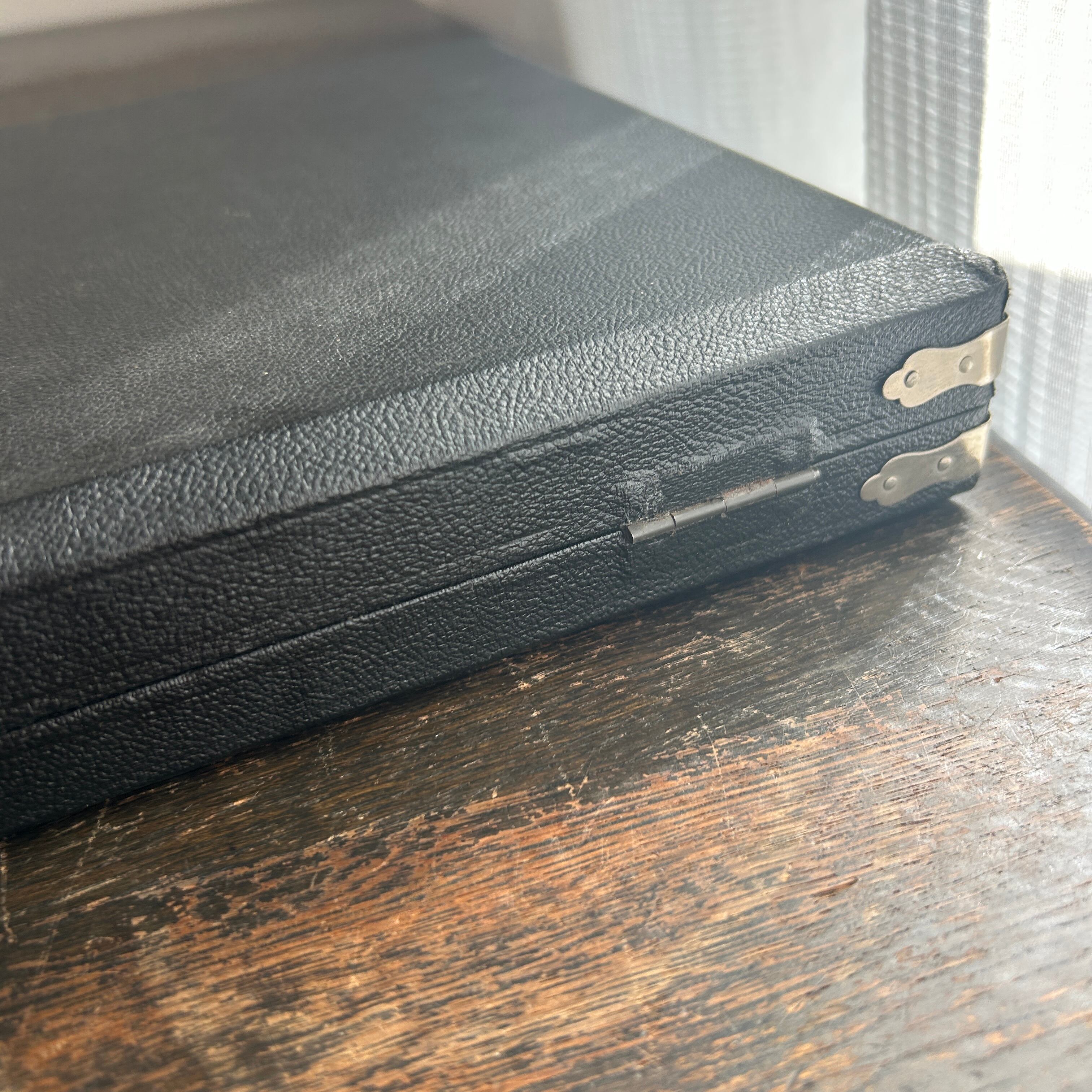 ヴィンテージ　リングコレクションケースE  浅型、大