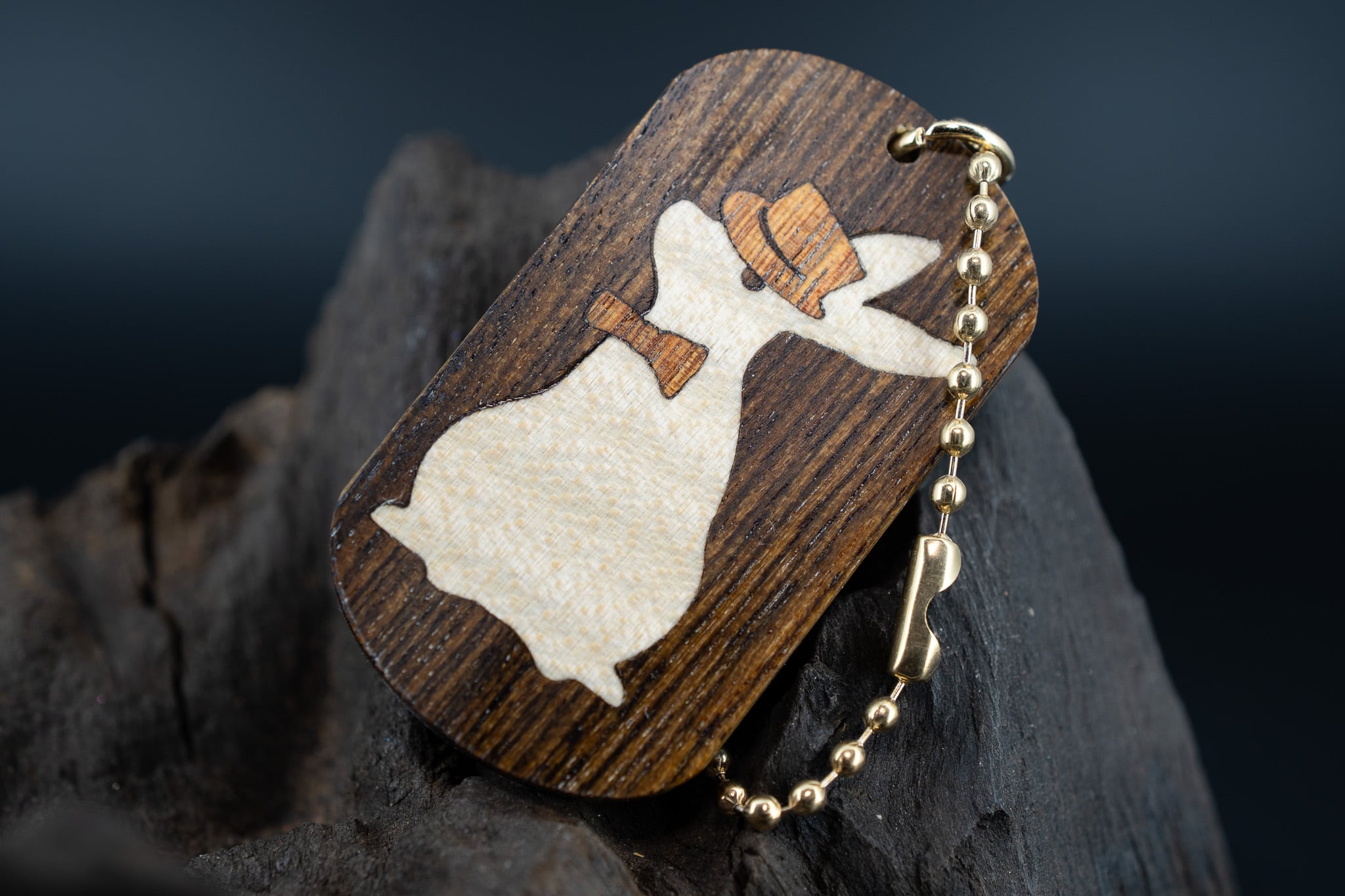 【黄王檀】リオグランデパリサンダー ドッグタグ 象嵌 三月ウサギ