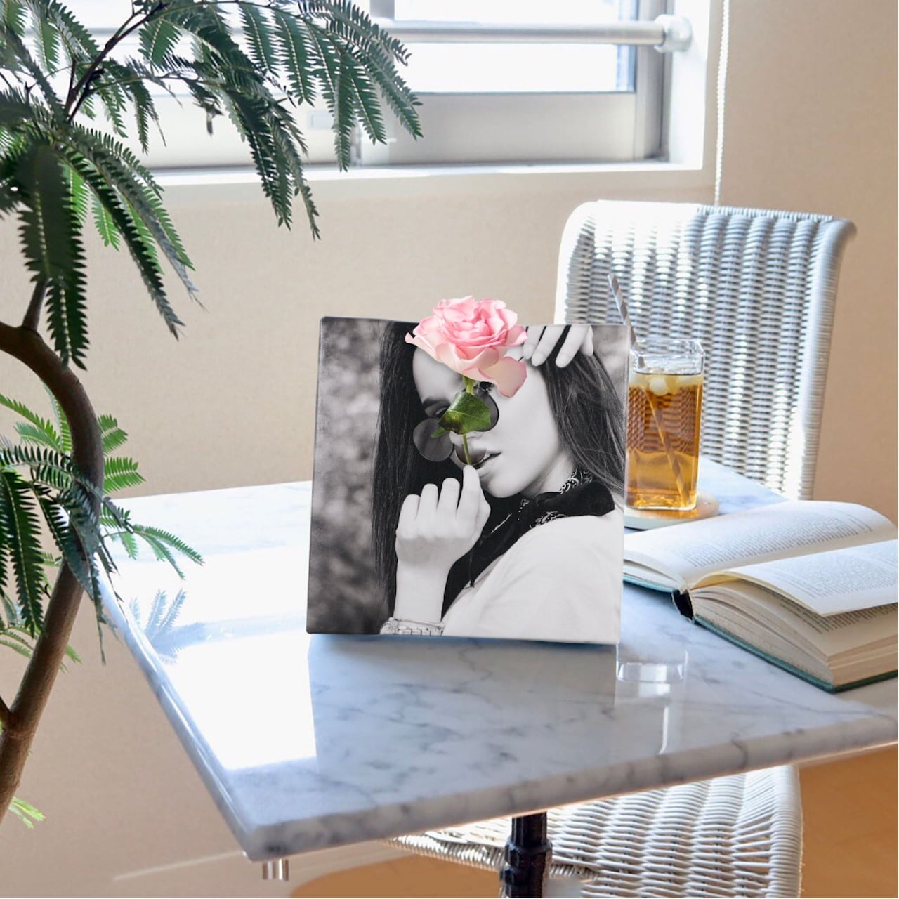 【オリジナル】アートパネル No.1 アートパネル キャンバスアート モデル モノクロ 一輪挿し IKEBANA IKE