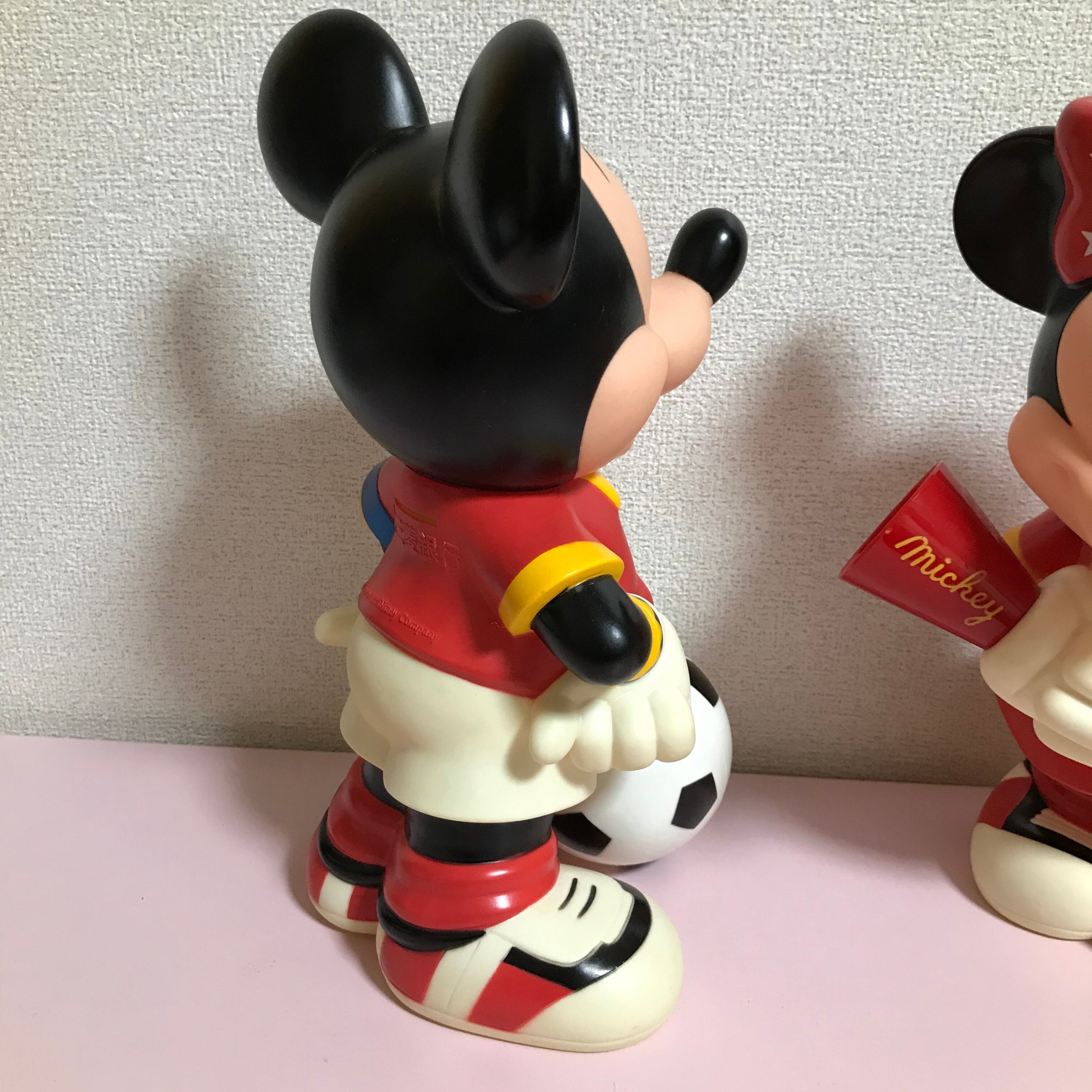 激レア レトロなミッキー&ミニーマウス（Minnie）ソフビ人形の貯金箱/コインバンク ディズニークラシック アメリカンなインテリアにもおすすめ |  Honey Antique ~ヴィンテージ・アメリカン雑貨・アンティーク・アメトイ・インテリア小物・ミールトイのお店~ powered by BASE