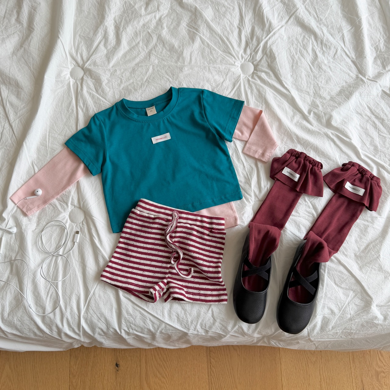 韓国子供服 / ninibello / Pinter Frill Knee Socks  / 靴下 *free*