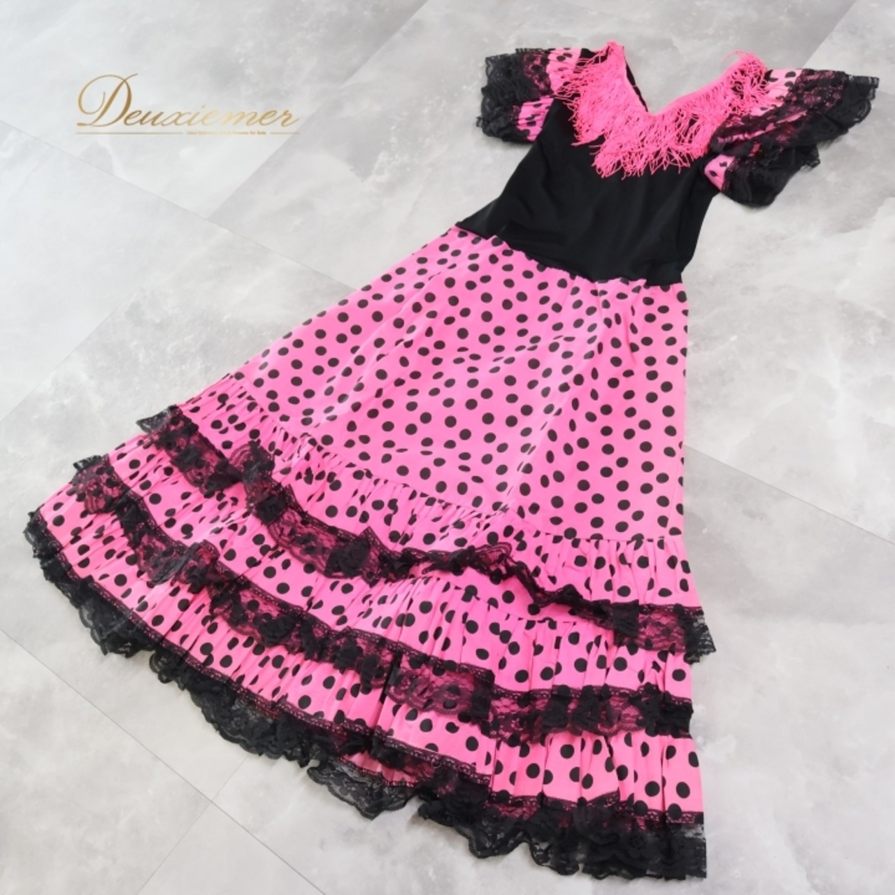 フラメンコ 衣装 ワンピース ドレス ピンク 黒 ドット フリル レース 水玉 ブラック系 ピンク系 フェミニン 可愛い ゴスロリ キュート おしゃれ パーティー用 スカート ドット柄 コスチューム 楽しい