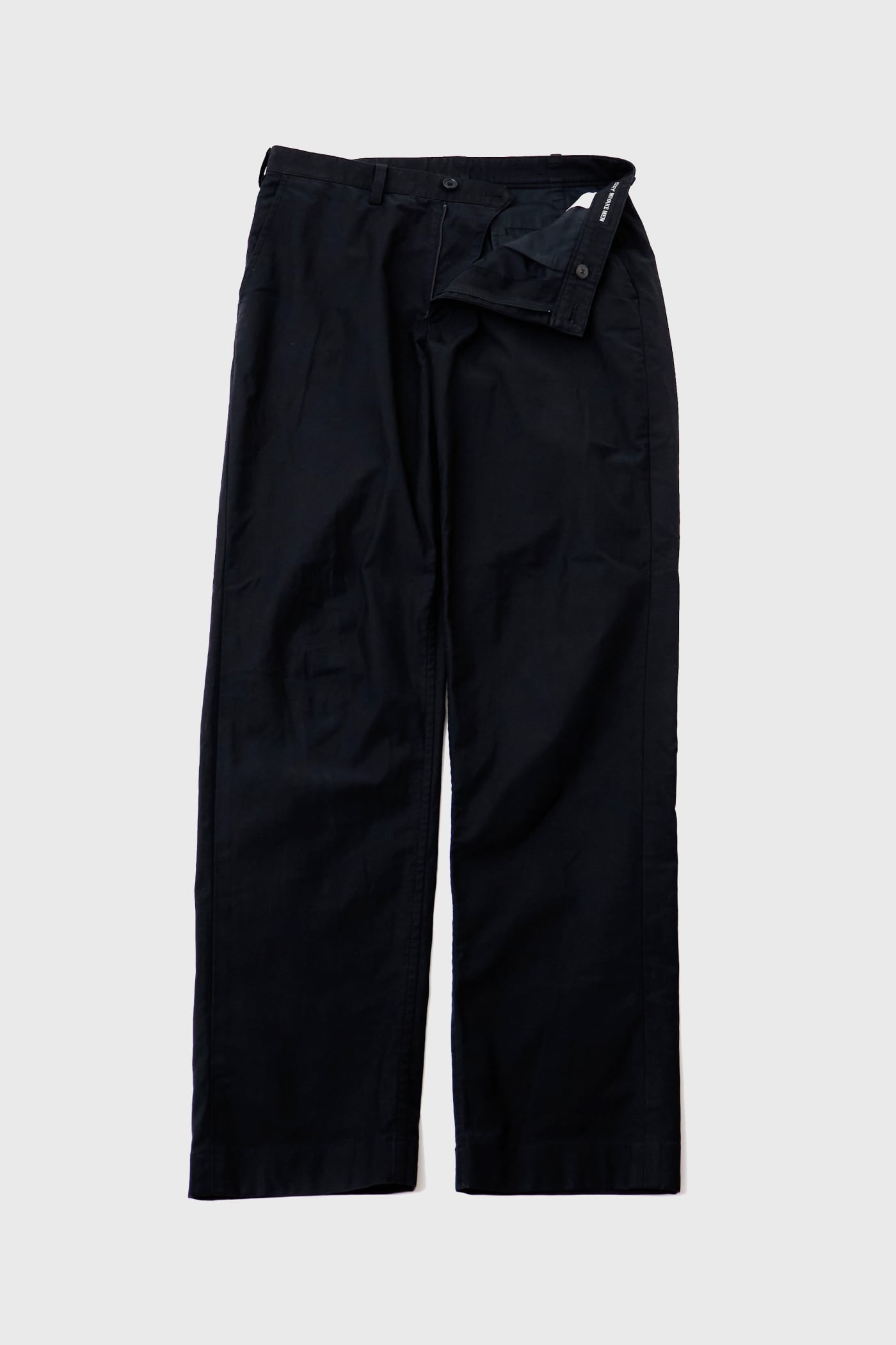 入手困難✨ イッセイミヤケ issei miyake 伸縮性抜群 メンズ 黒色 99年製 ISSEY MIYAKE MEN Half-Zip Sweatshirt 黒 M 90s