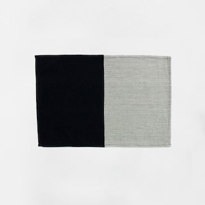 HH Placemat Black and Grey