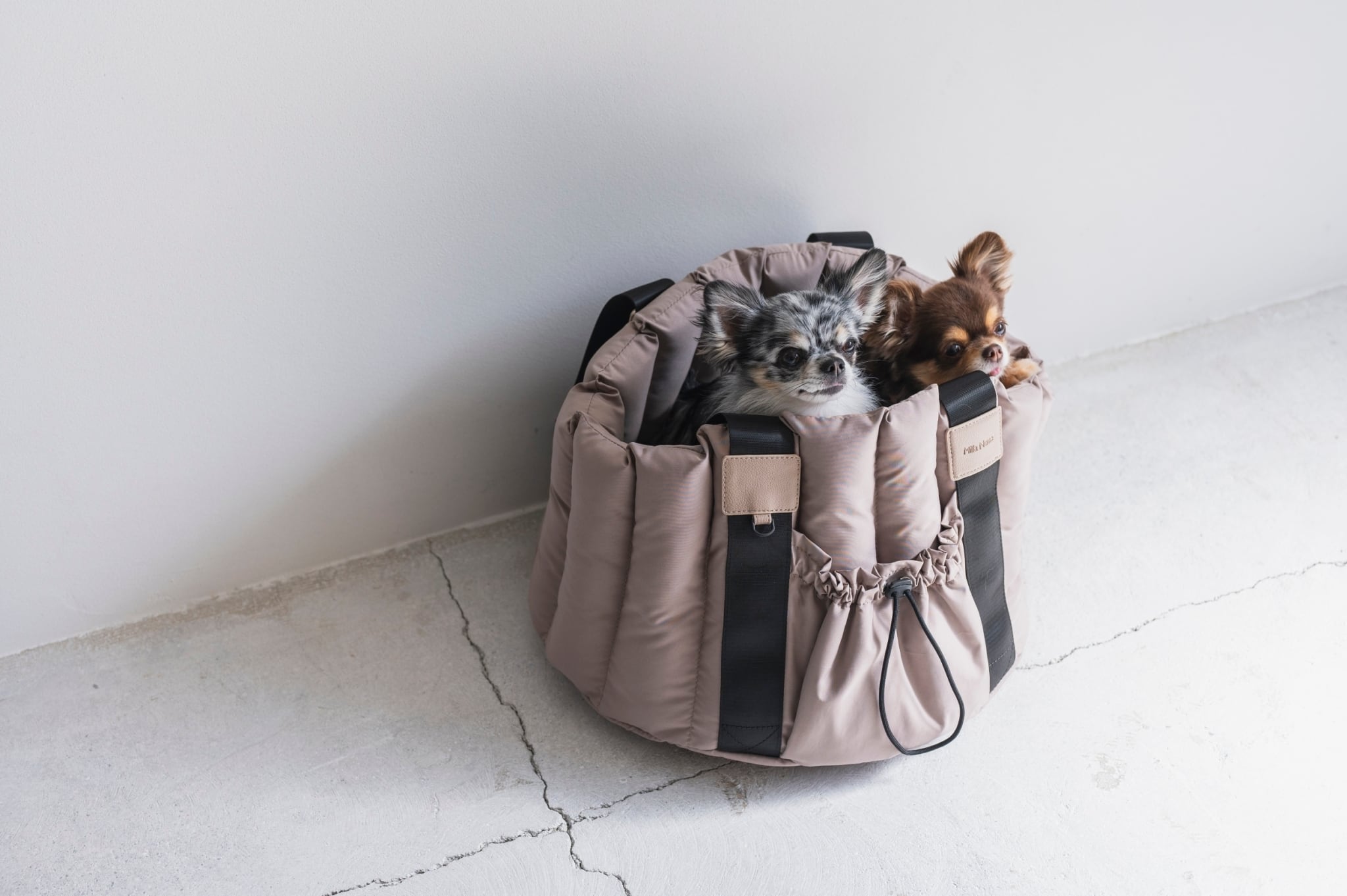 FuFu フワモコベッドキャリー グレージュ ー ペットキャリー ドライブ