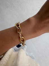 モードチェーンブレスレット