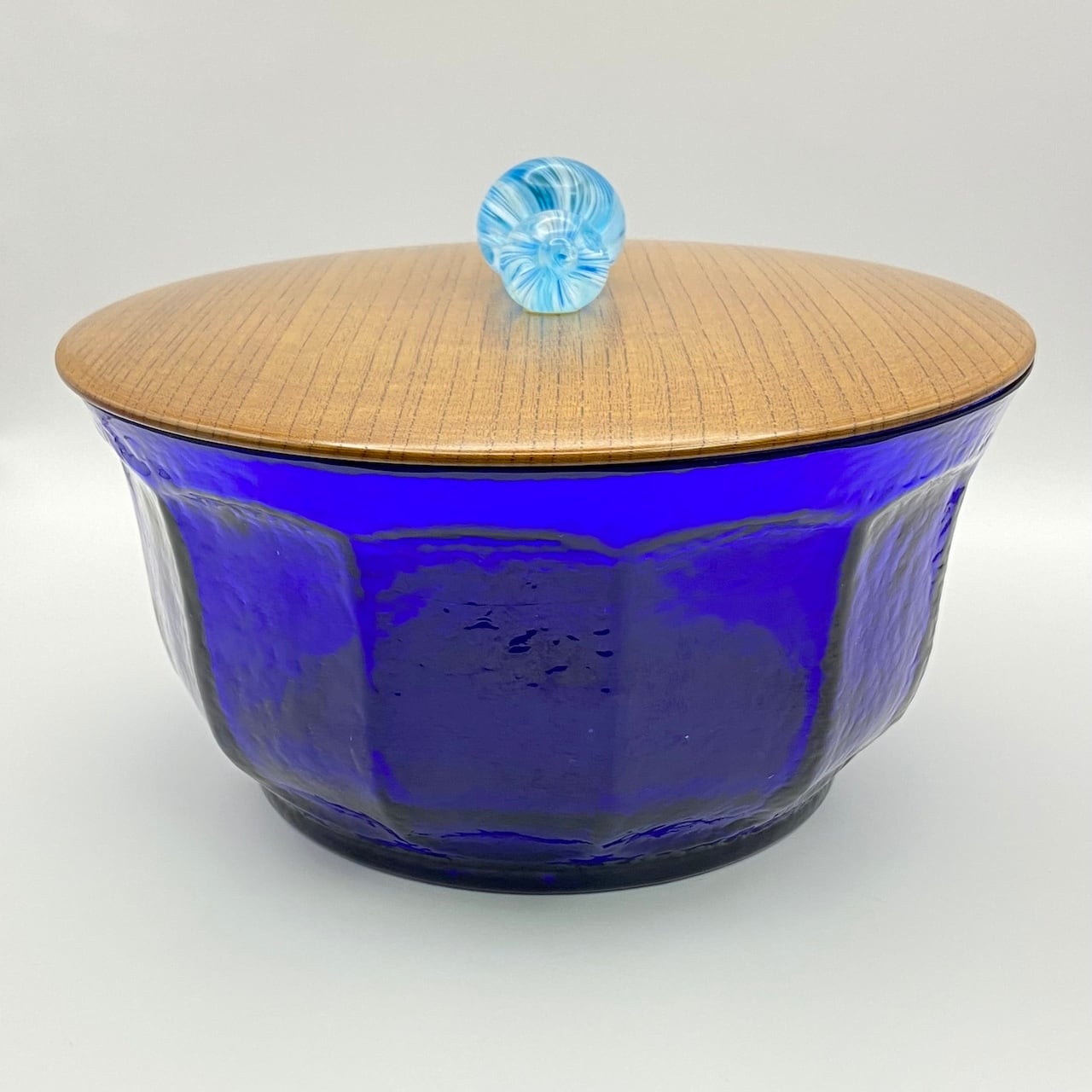 新古】硝子水指 藍色 紙箱入 硝子瓢摘み 摺漆塗蓋 | 茶道具 錦玉堂