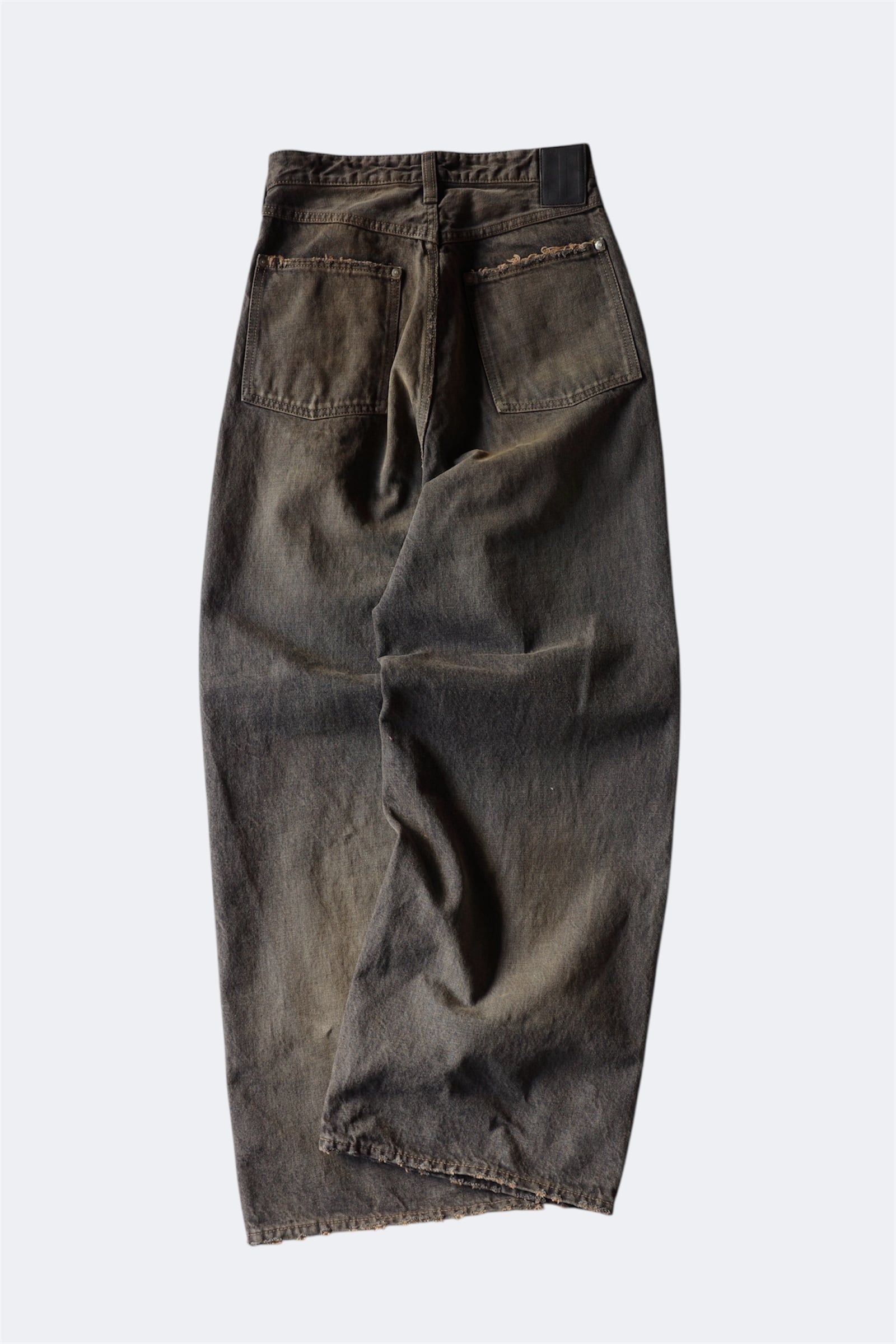 daisuke tanabe【coffee black denim trousers -destroyed-】 | lloomm