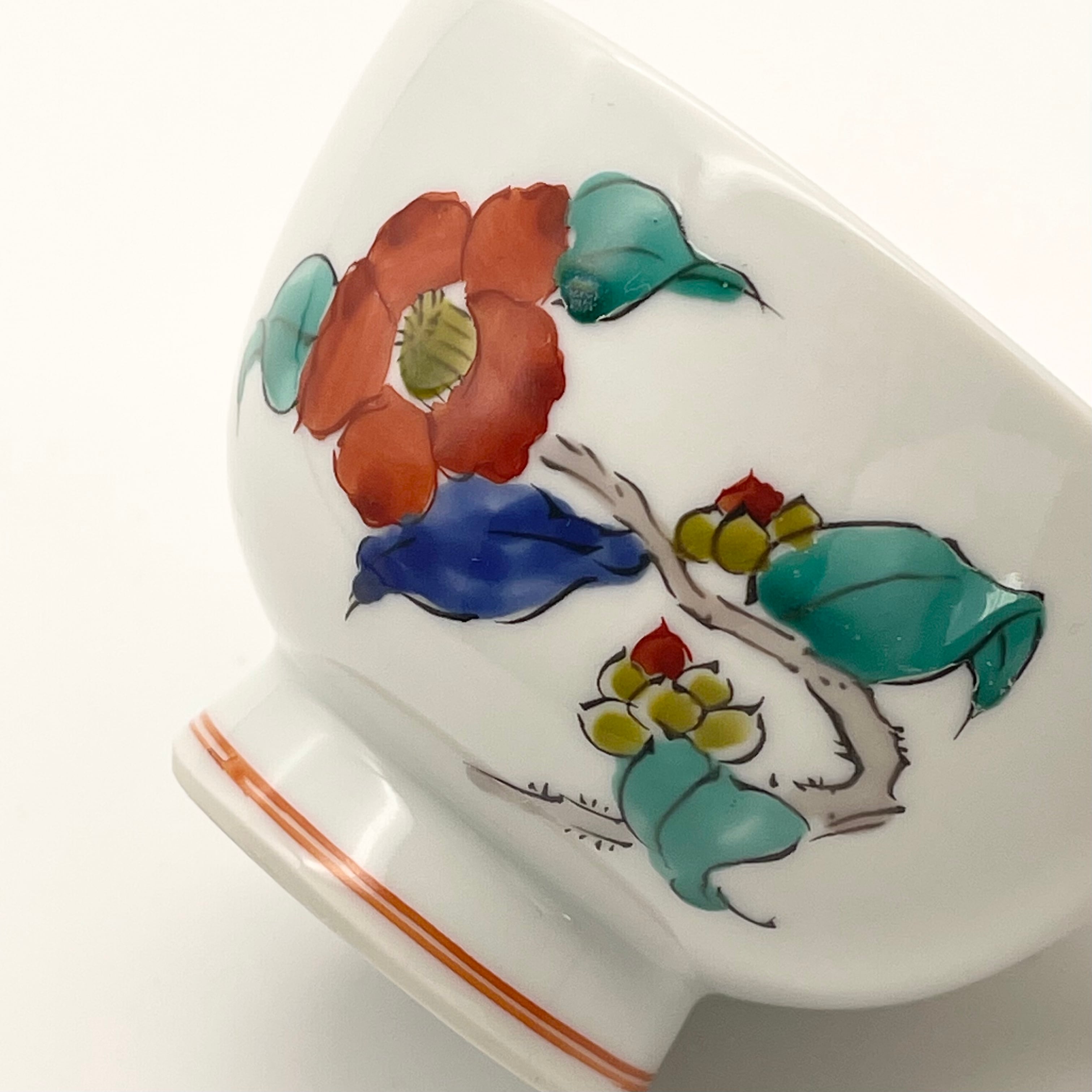 一時的セール 有田焼香合 椿 手描き SALE】椿絵 煎茶碗 S7 | 24to3[西富陶磁器オンラインストア