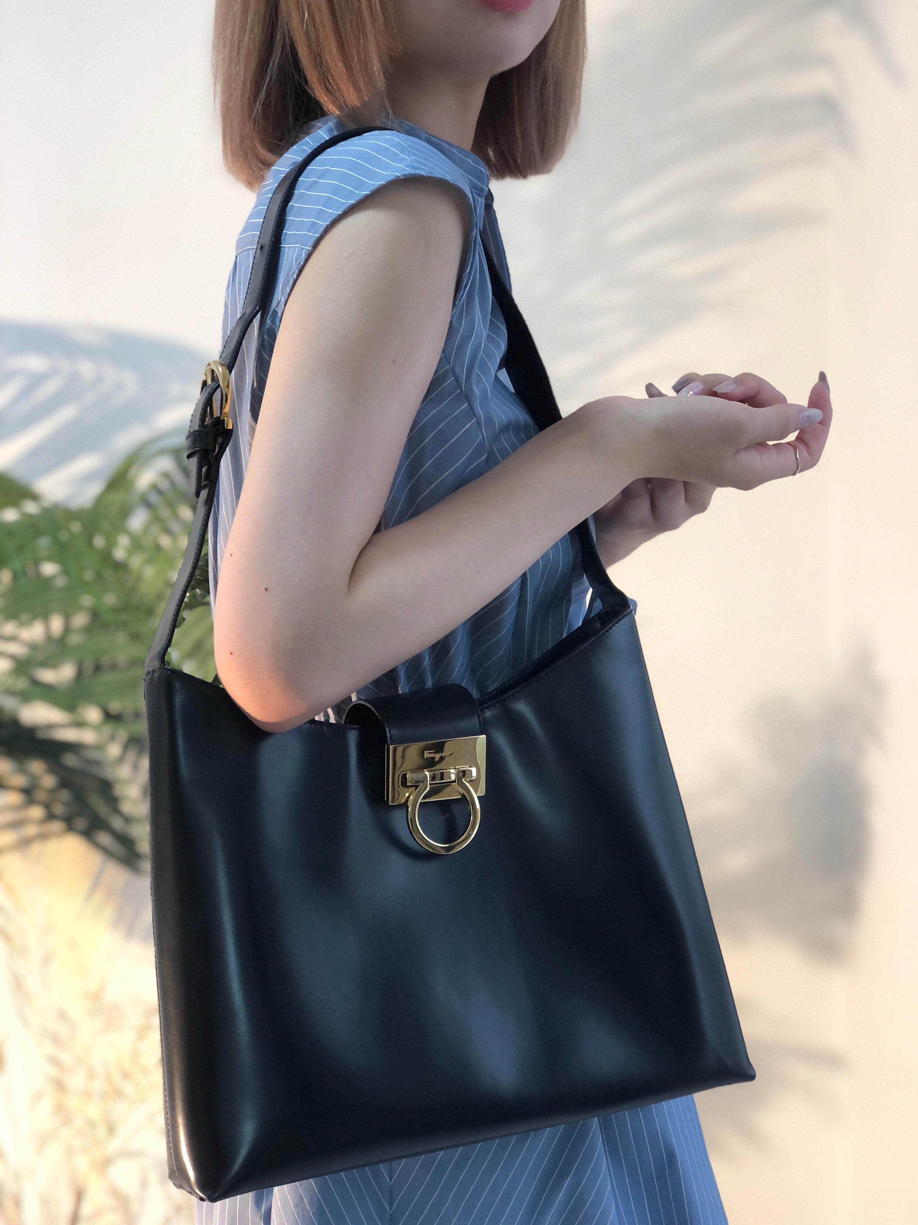 日本直送 名牌中古包 】Salvatore Ferragamo フェラガモ ガンチーニ 