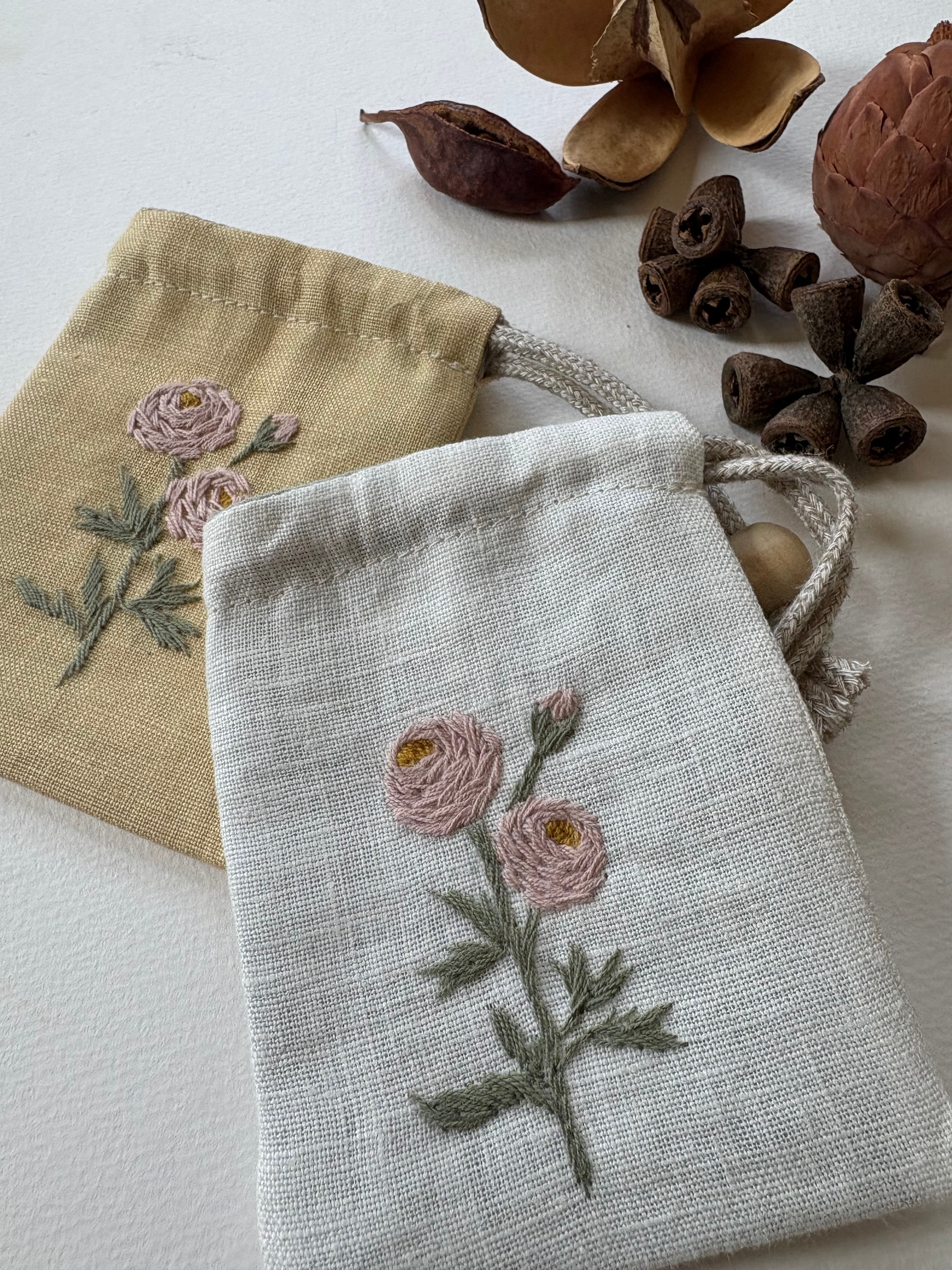 ボタニカル刺繍のミニ巾着【6種類】受注制作 | Leparc