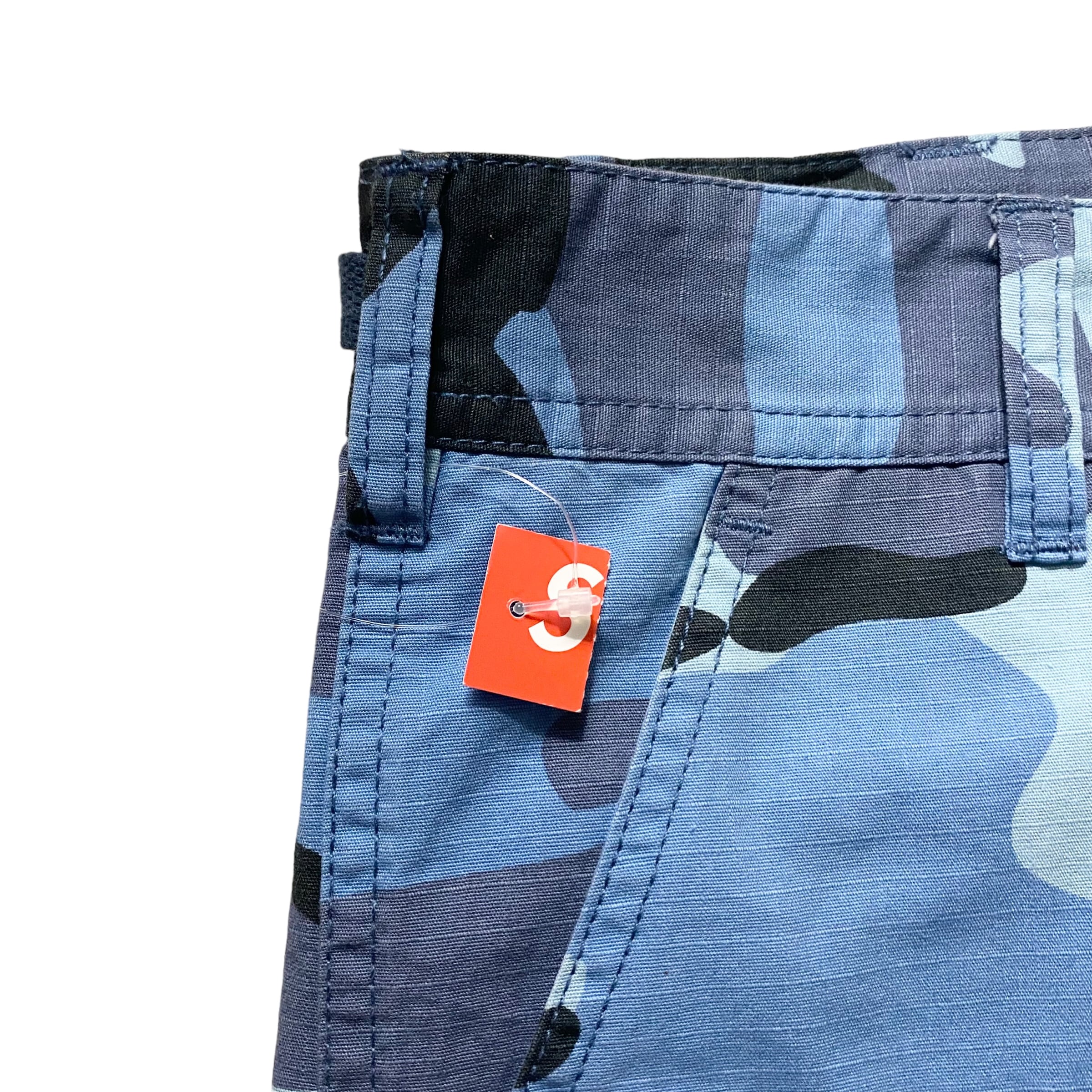 SUPREME blue camouflage cargo shorts | NOIR ONLINE