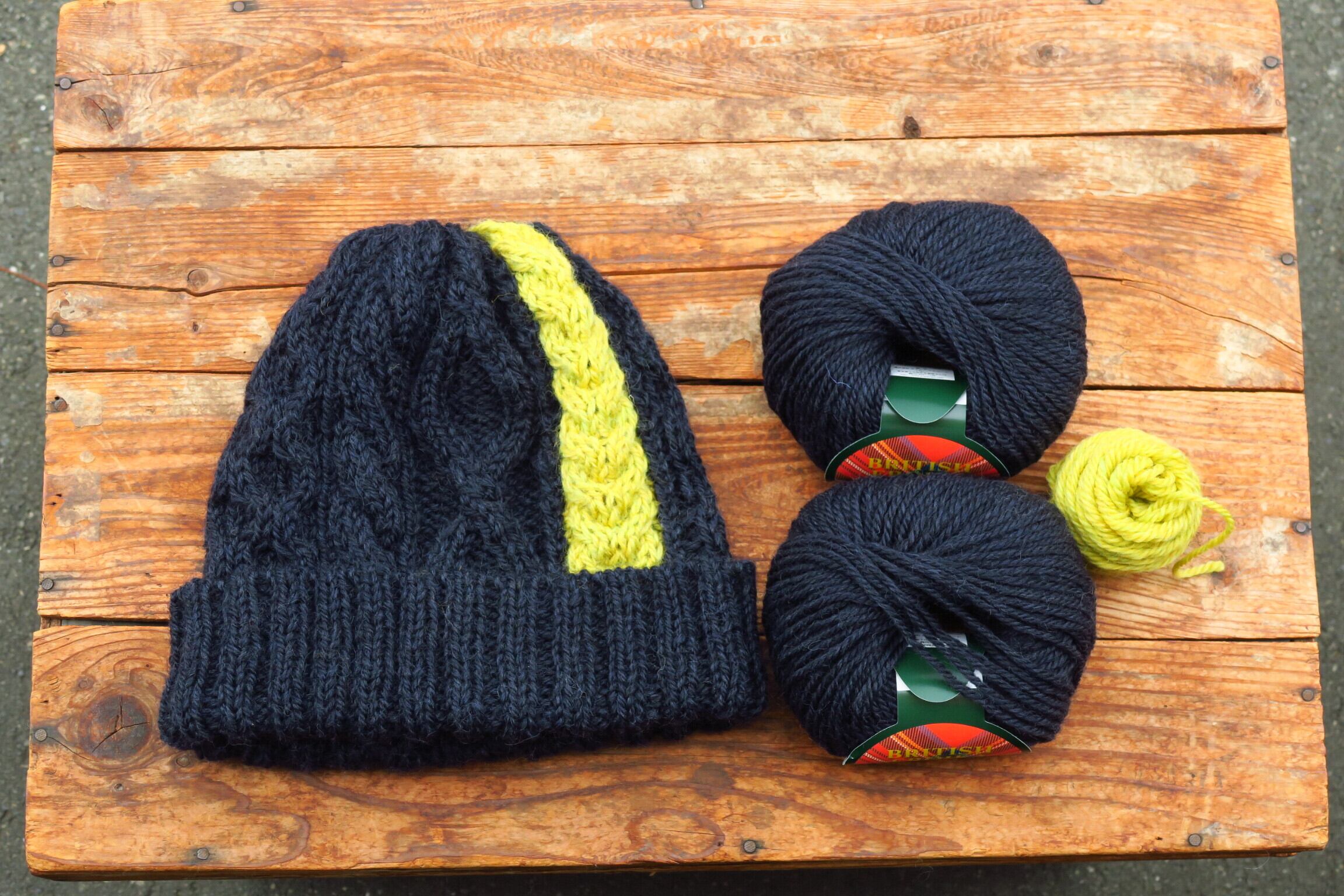 秋山毛糸店オリジナル 改「アラン模様のニット帽子」手編みキット