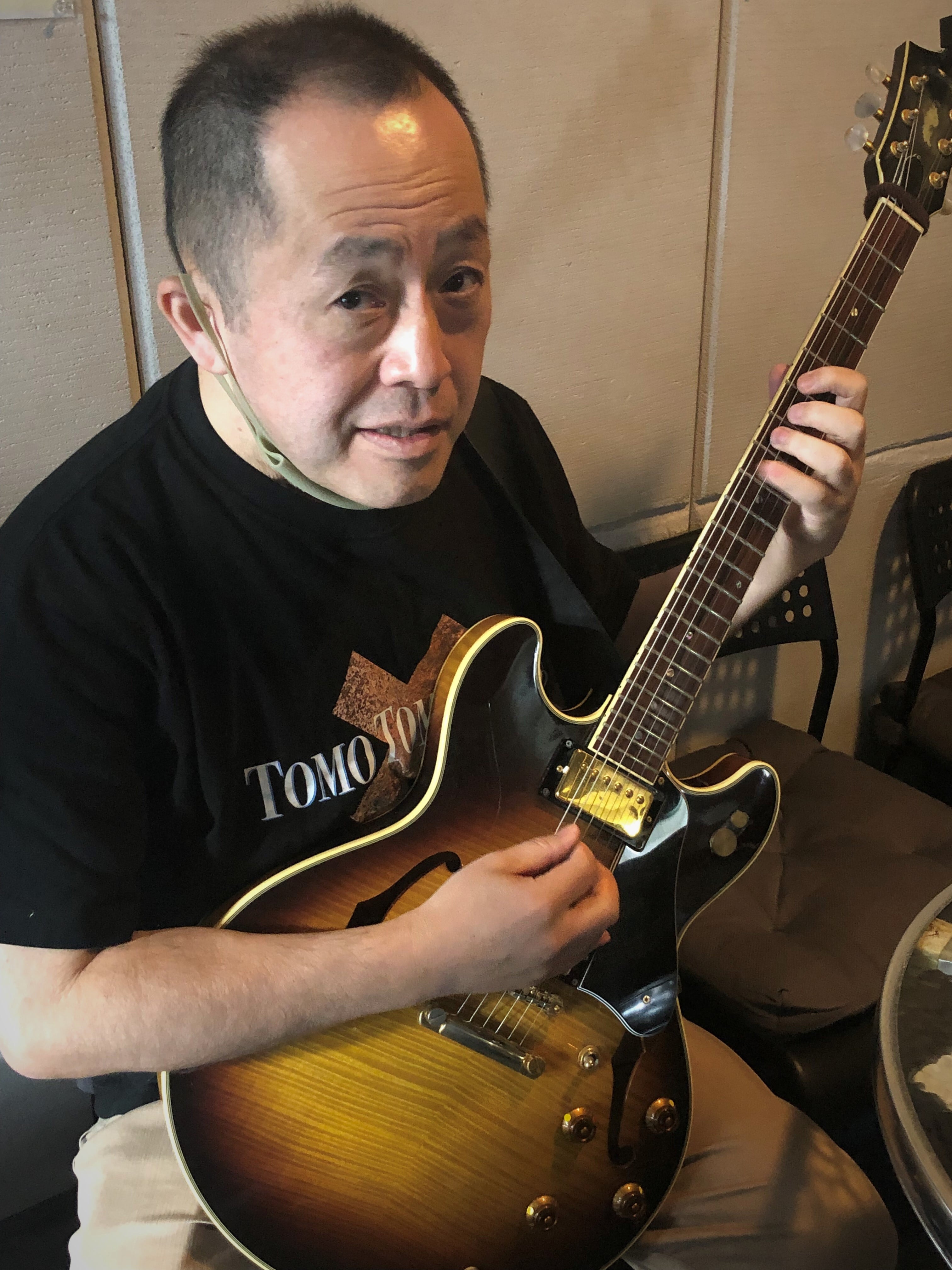 TOMO TOMO CLUB ロゴTS | BACK IN TIME