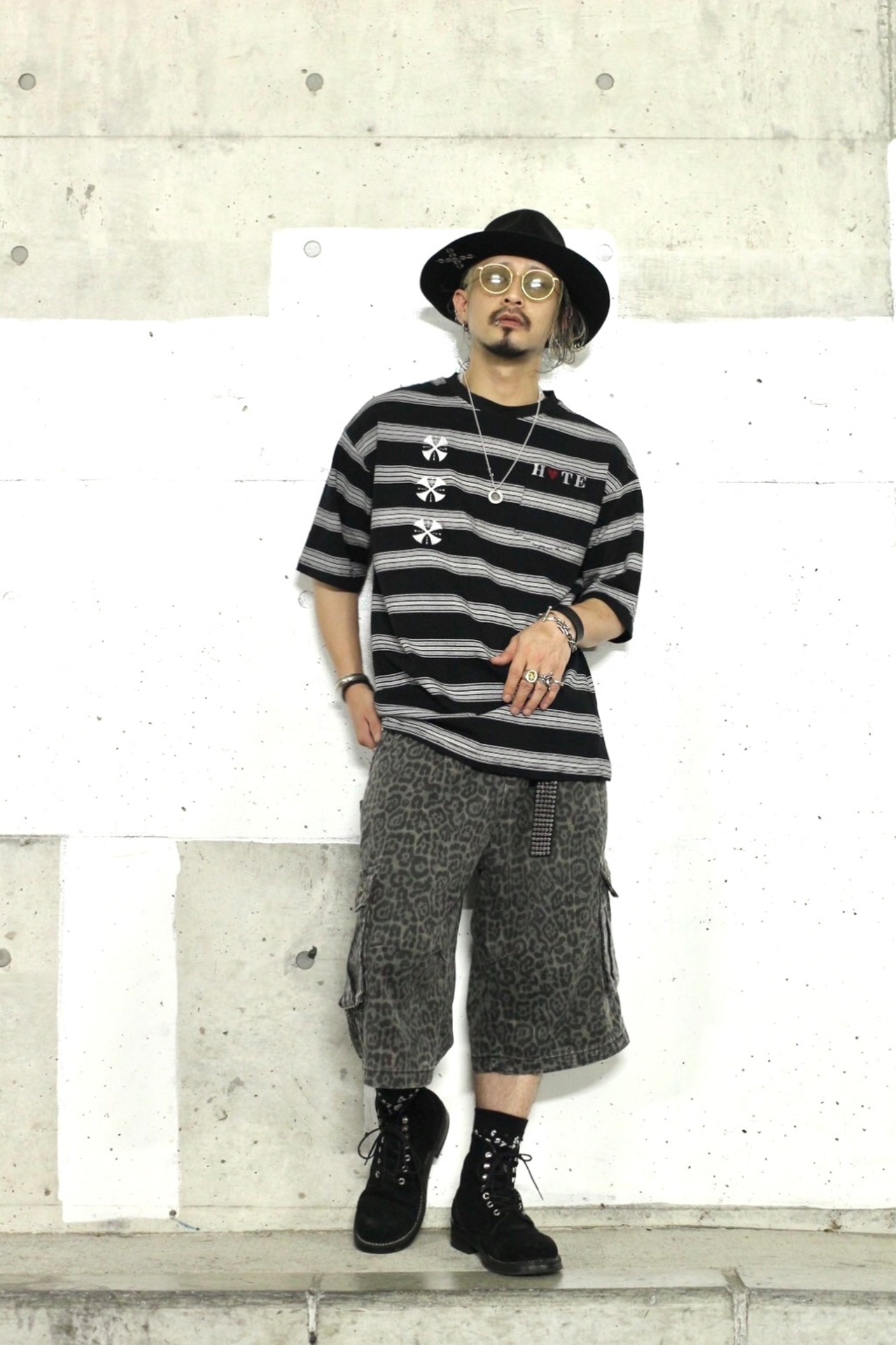 Cross & Suit Border  Tee