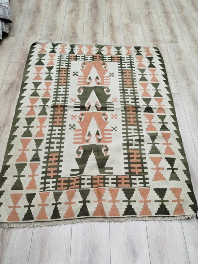 絨毯クエスト65 前編【No.295】Kilim　キリム  ※現在、こちらの商品はトルコに置いてあります。ご希望の方は先ずは在庫のご確認をお願いします。