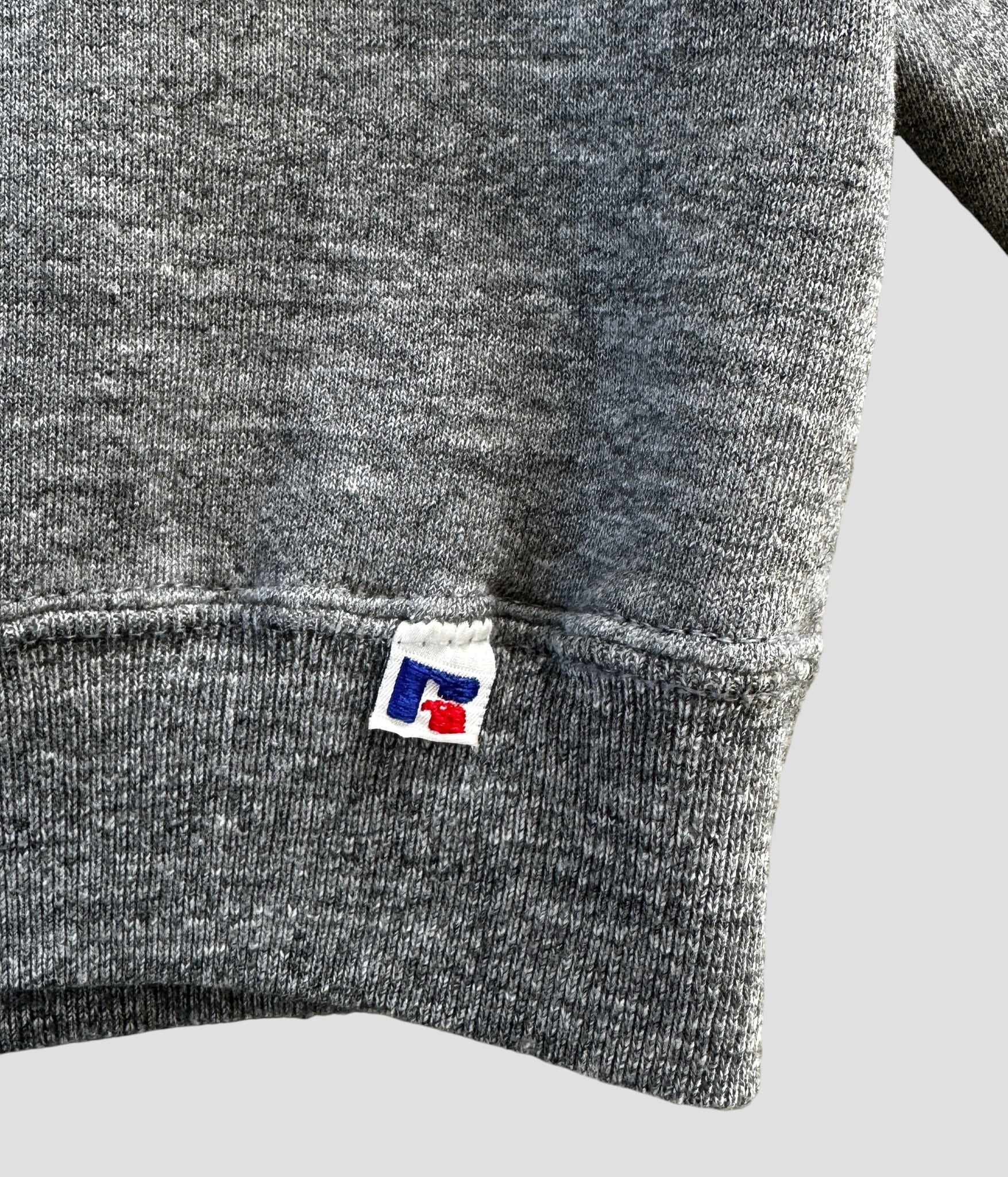 Russell Athletic- Vintage 80s L Crew Neck Sweat made in USA